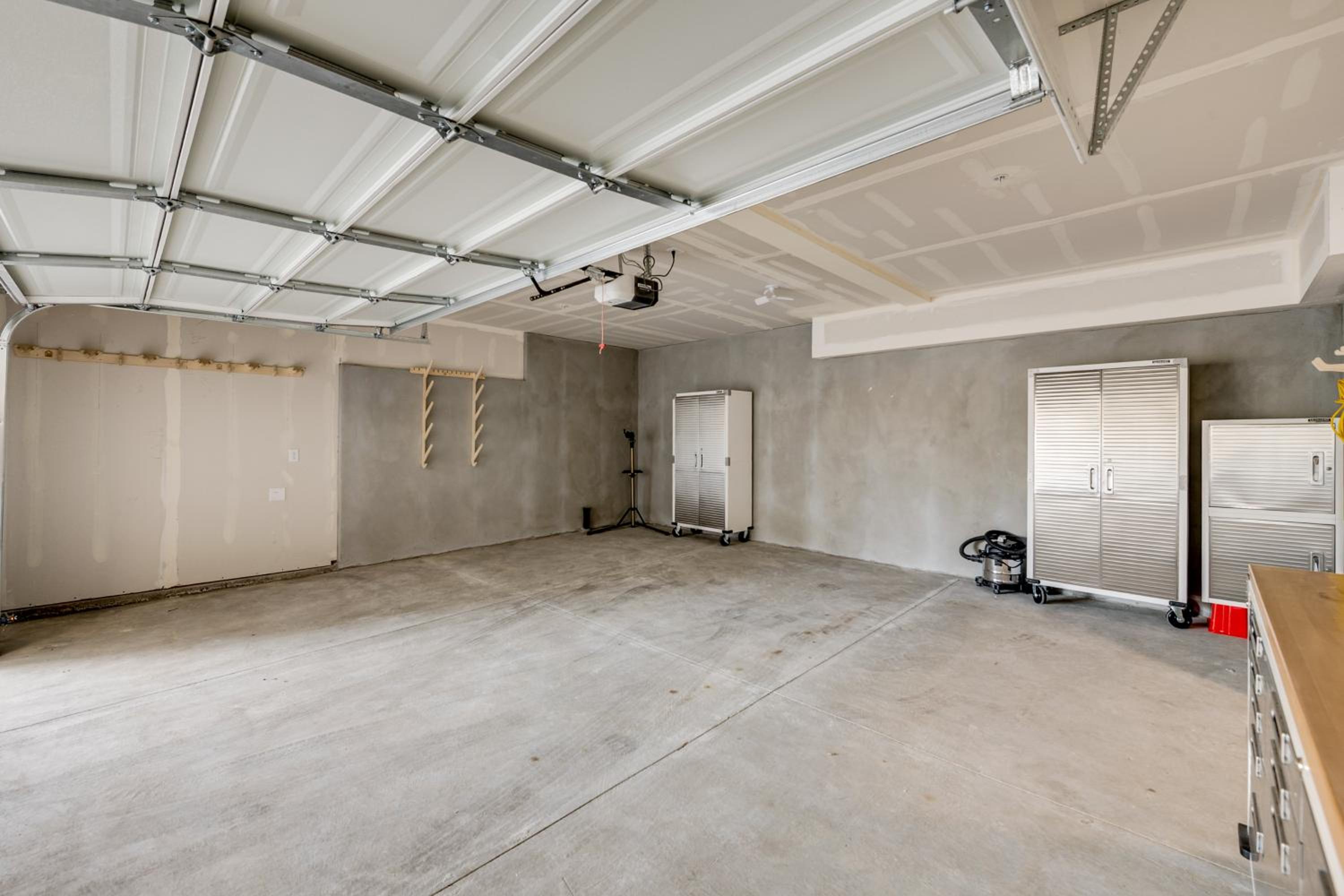 Ski Resorts and SLC Fun! Brand New Millcreek Home