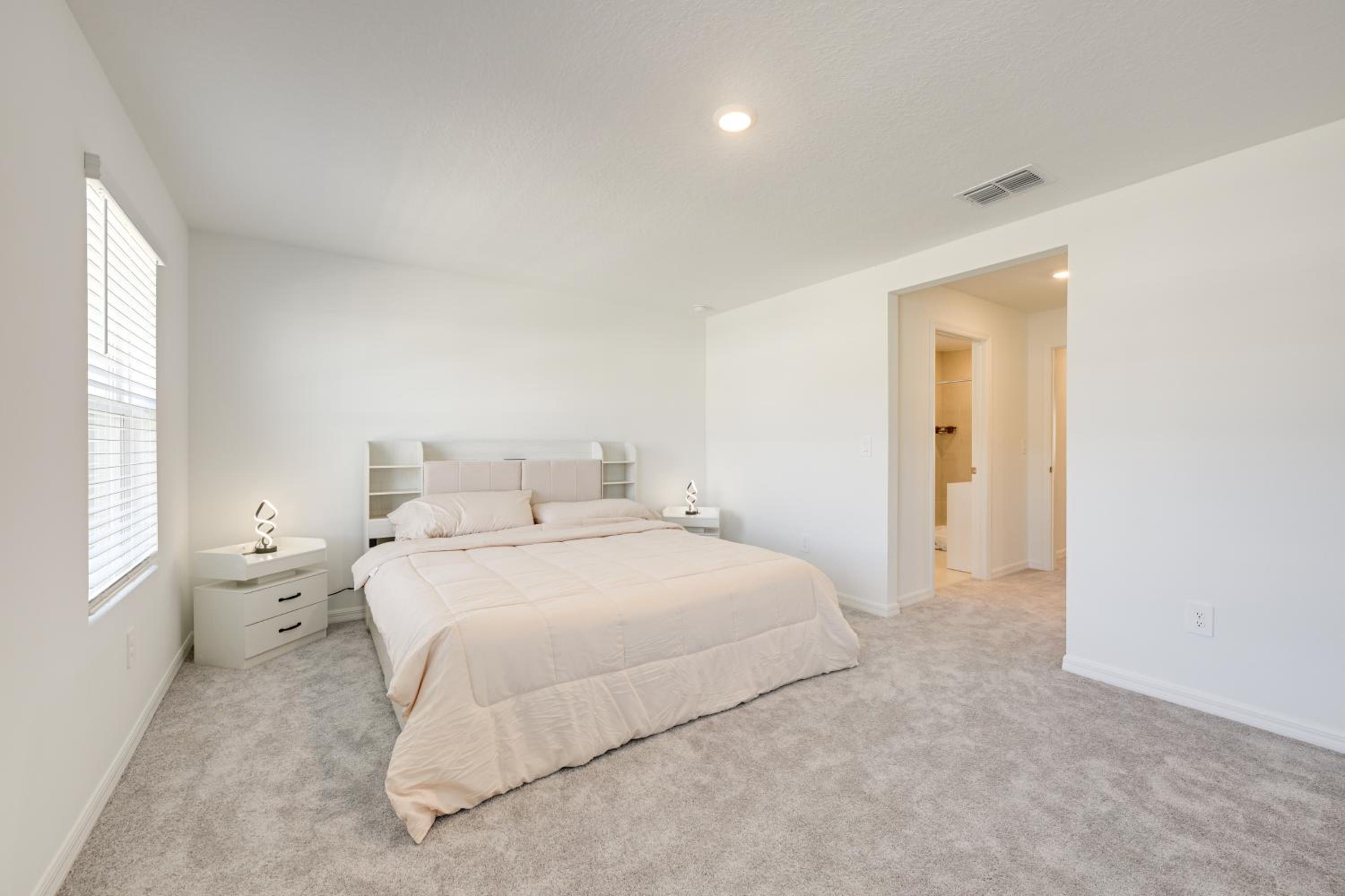 Newly Built Townhome 8 Mi to Manatee Viewing Ctr!