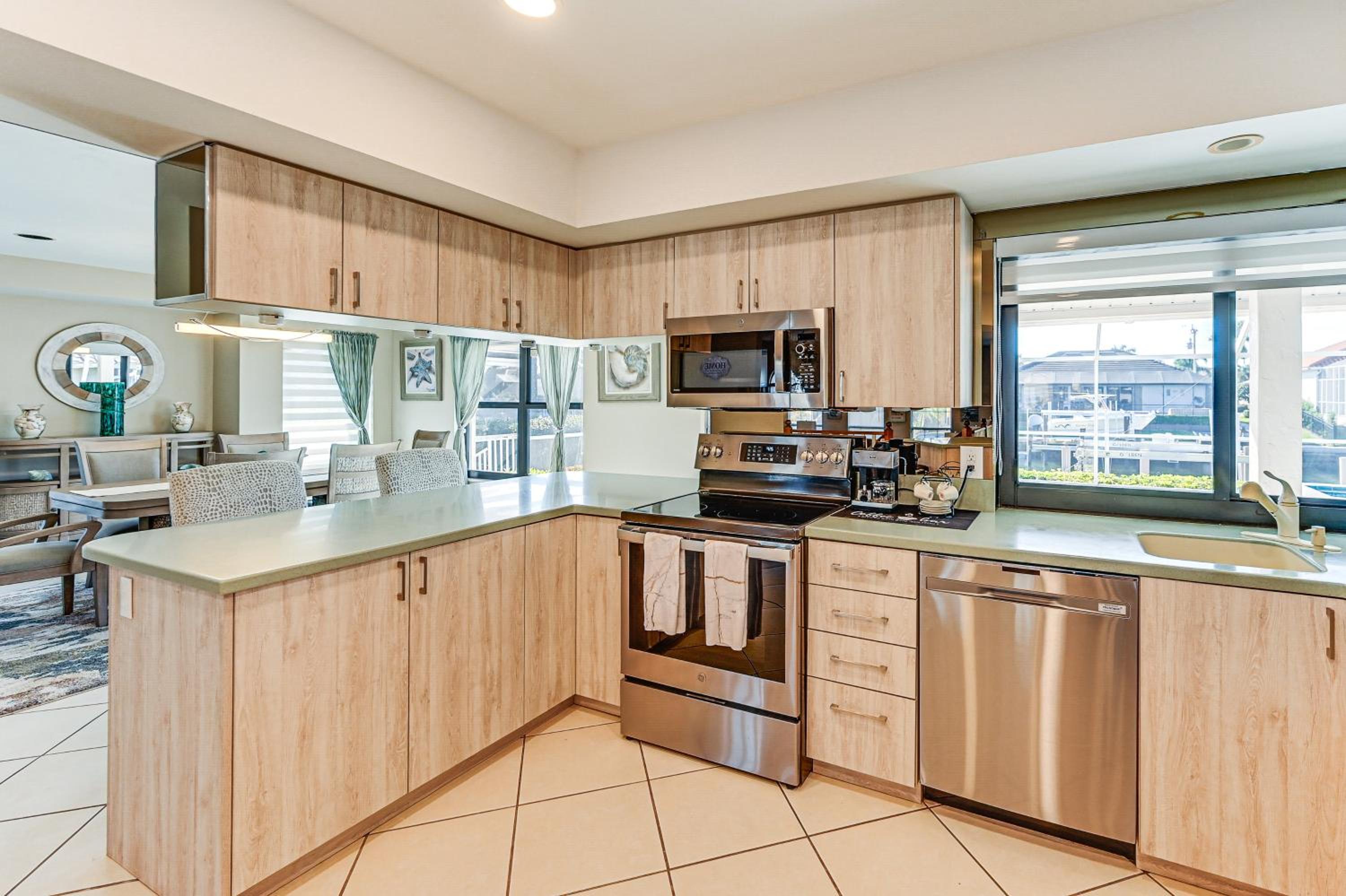 2 Mi to Public Beach Marco Island Home with Dock
