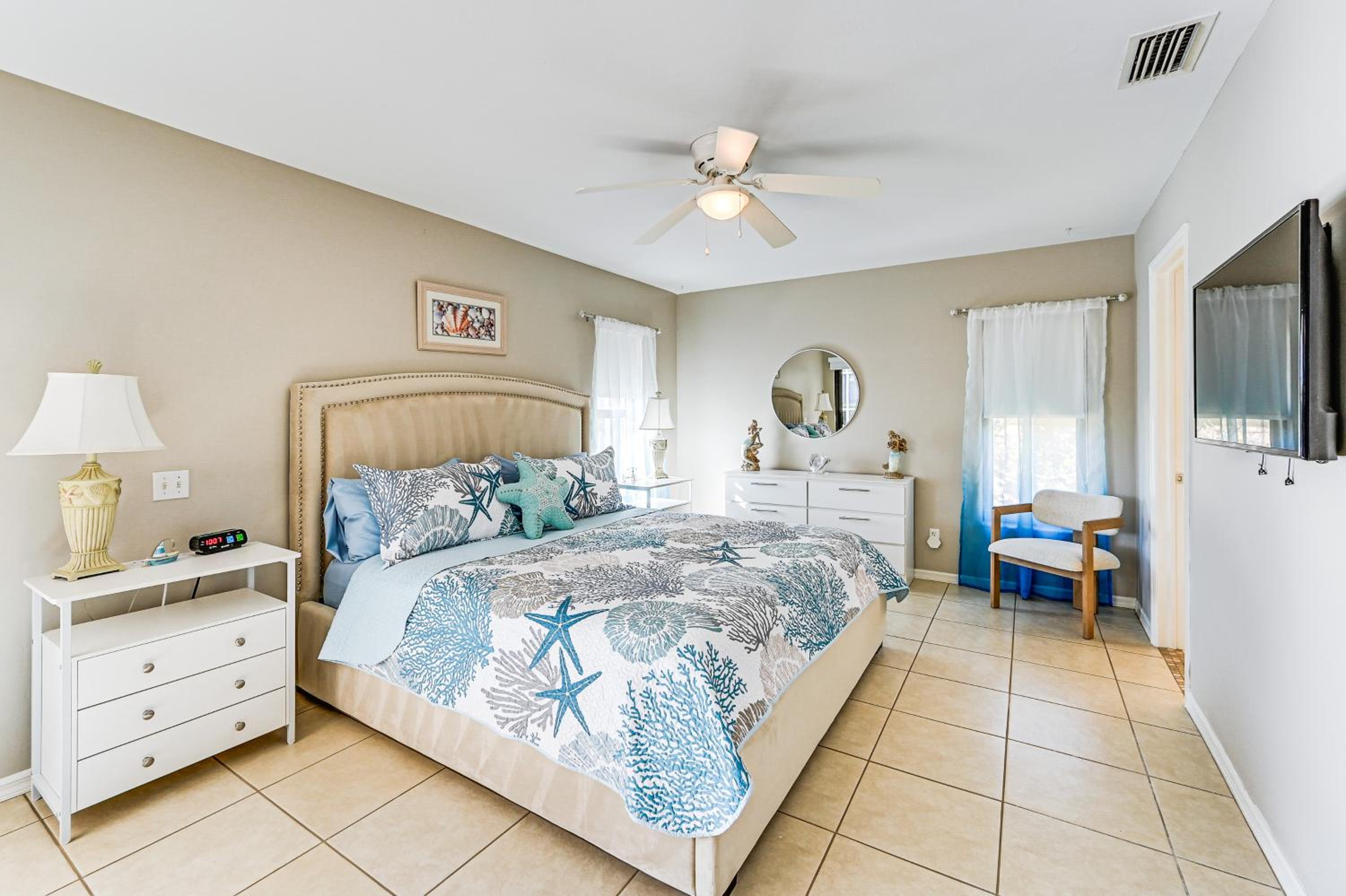 2 Mi to Public Beach Marco Island Home with Dock