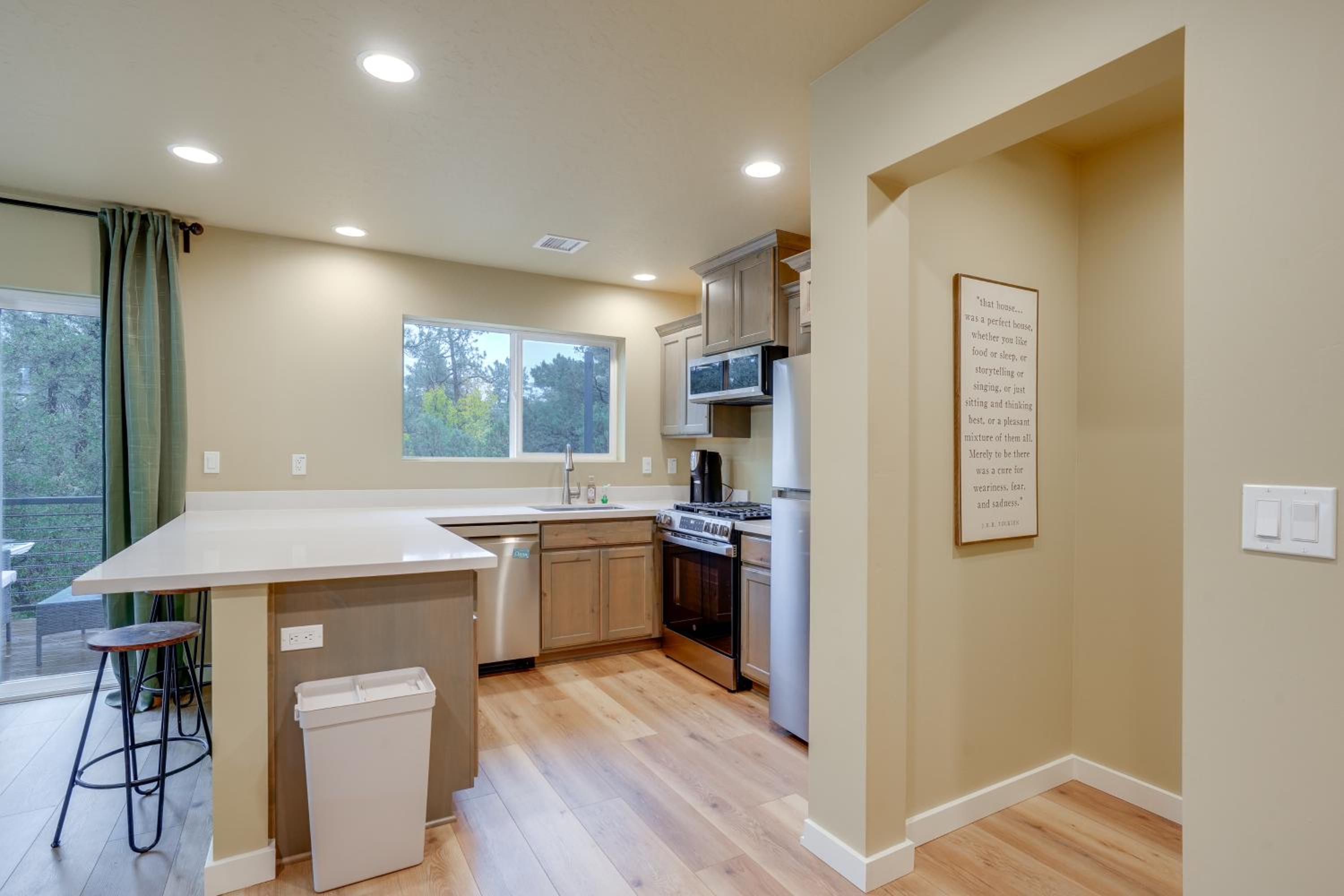 Cozy Woodland Retreat in the Pines, Near Prescott!