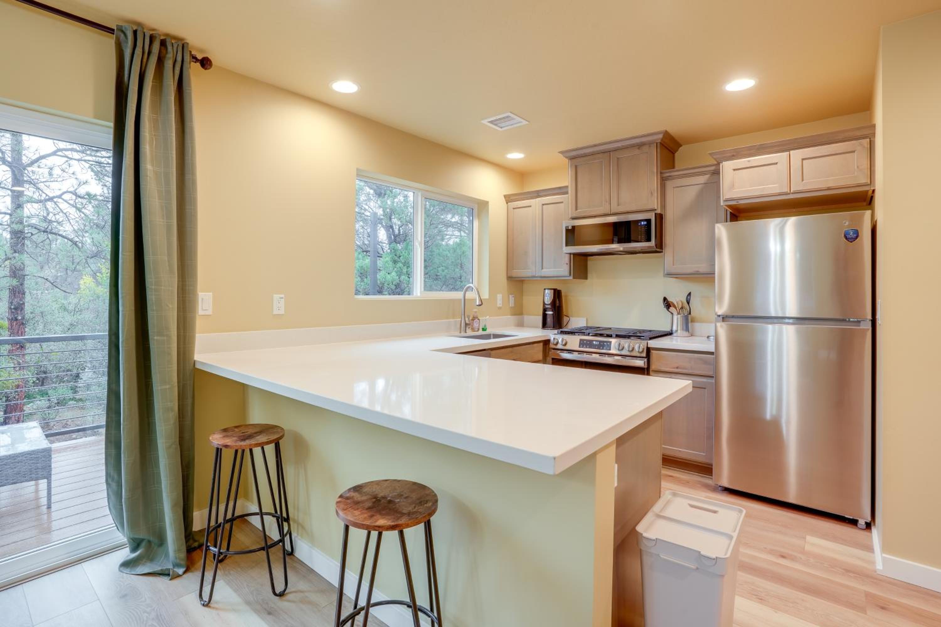 Cozy Woodland Retreat in the Pines, Near Prescott!