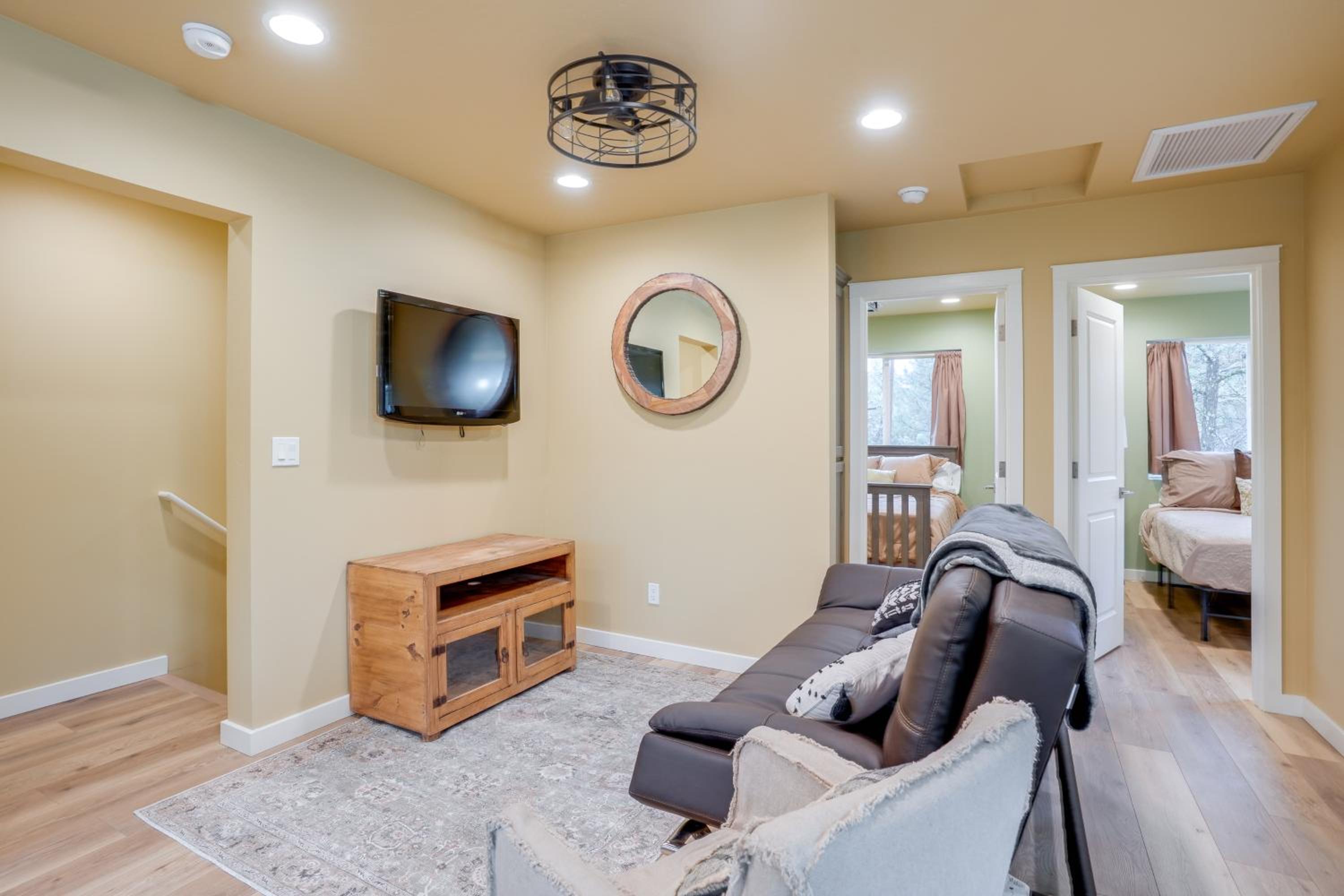 Cozy Woodland Retreat in the Pines, Near Prescott!
