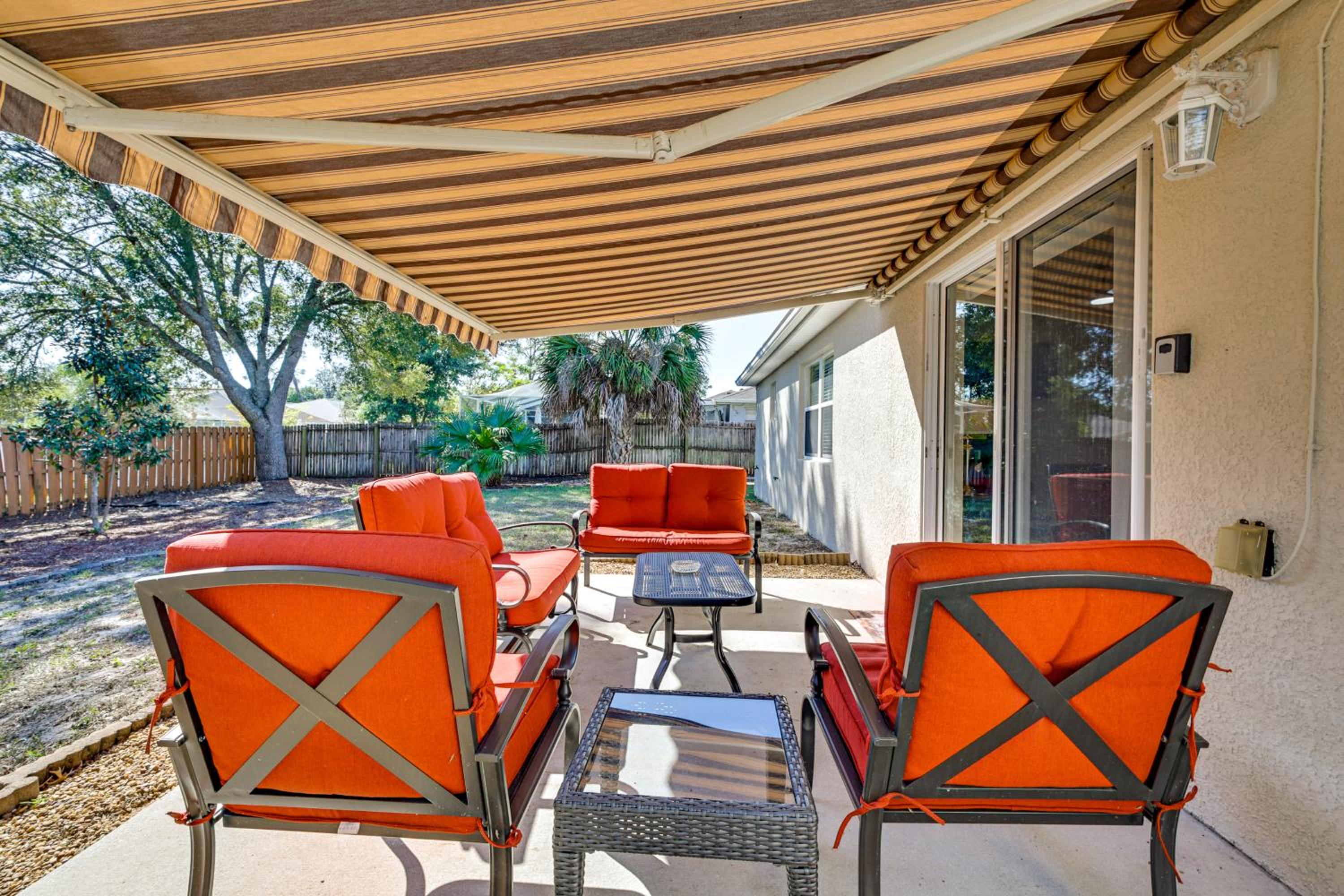 4 Mi to Weeki Wachee Springs! Fun-Filled Home