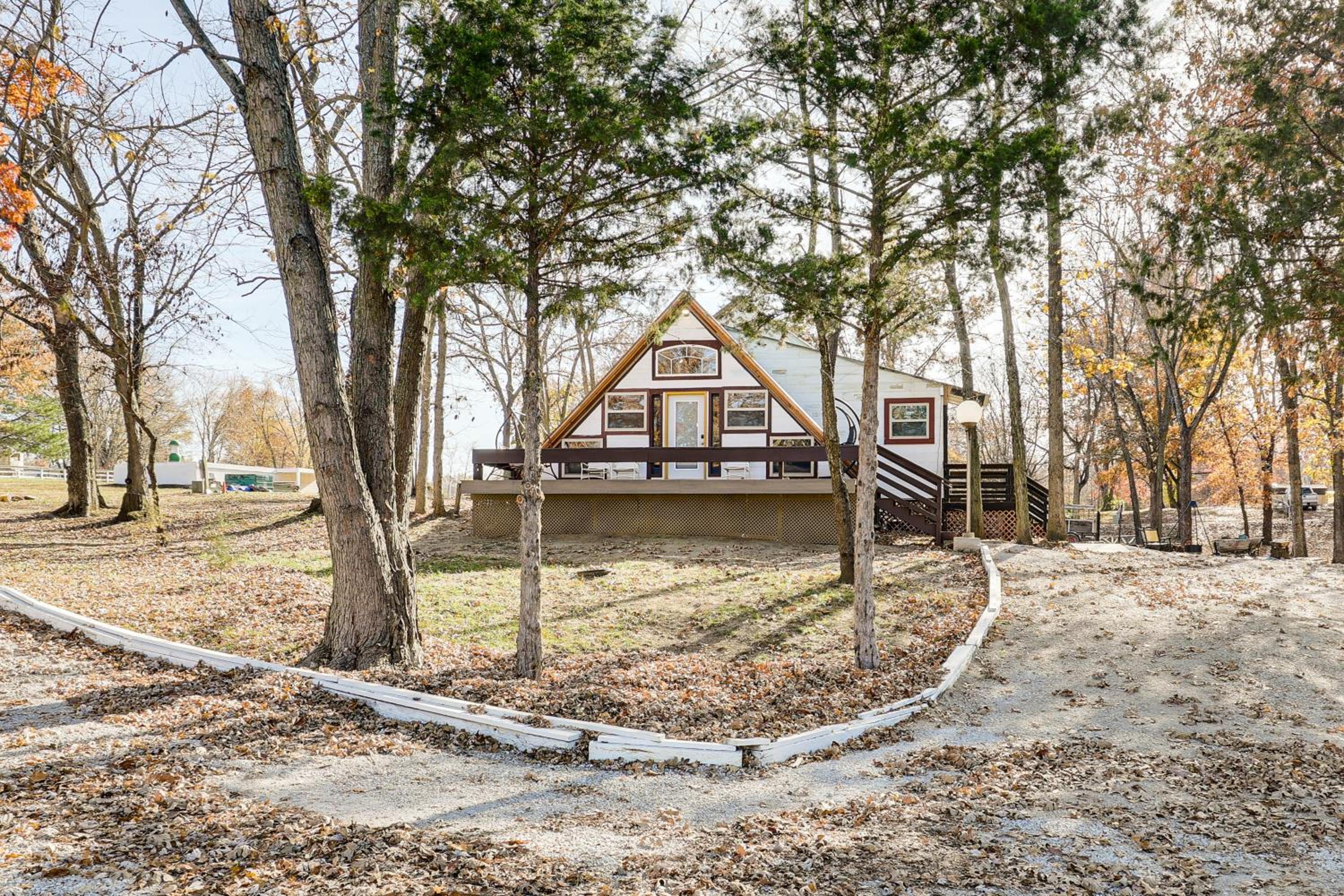5 Mi to Old Odessa Cabin with Deck and Rural Views
