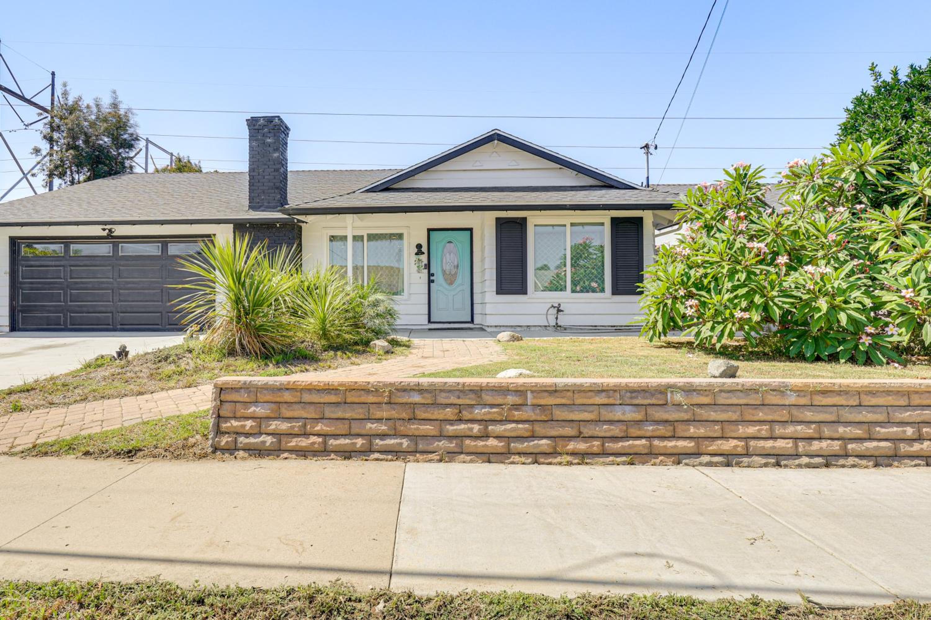 4 Mi to Dtwn Oceanside and Beach Home with Yard!