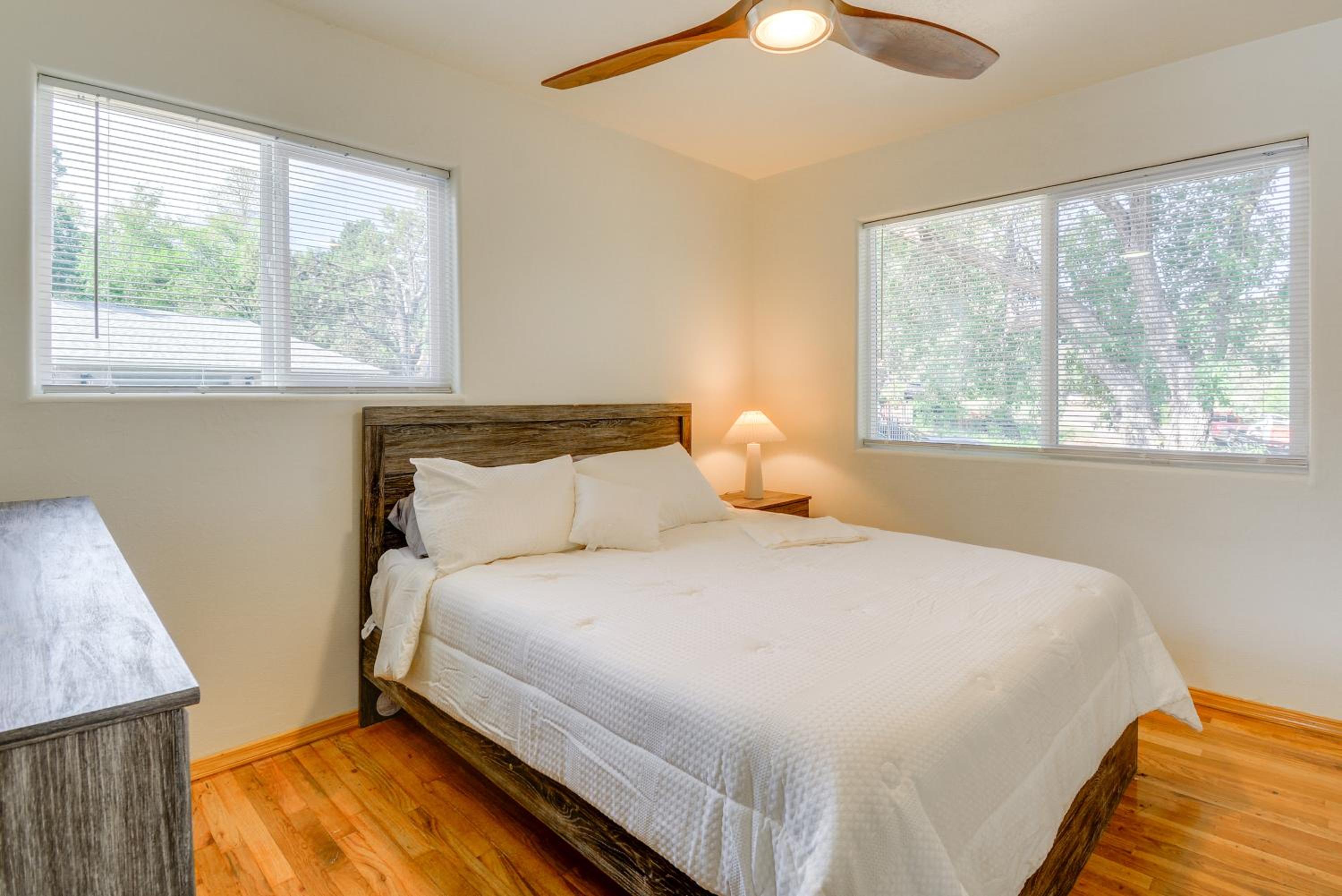 Dog Friendly! Peaceful Wooded Retreat in Prescott