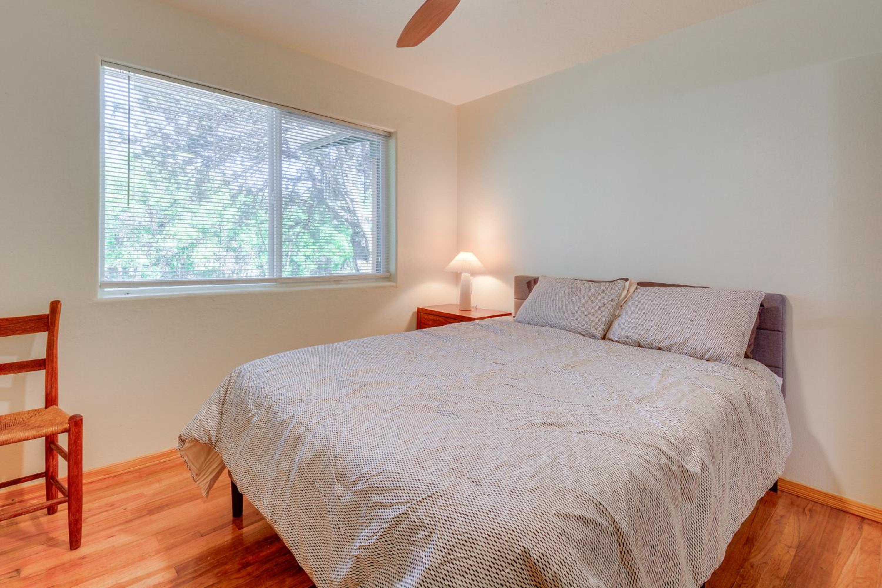 Dog Friendly! Peaceful Wooded Retreat in Prescott