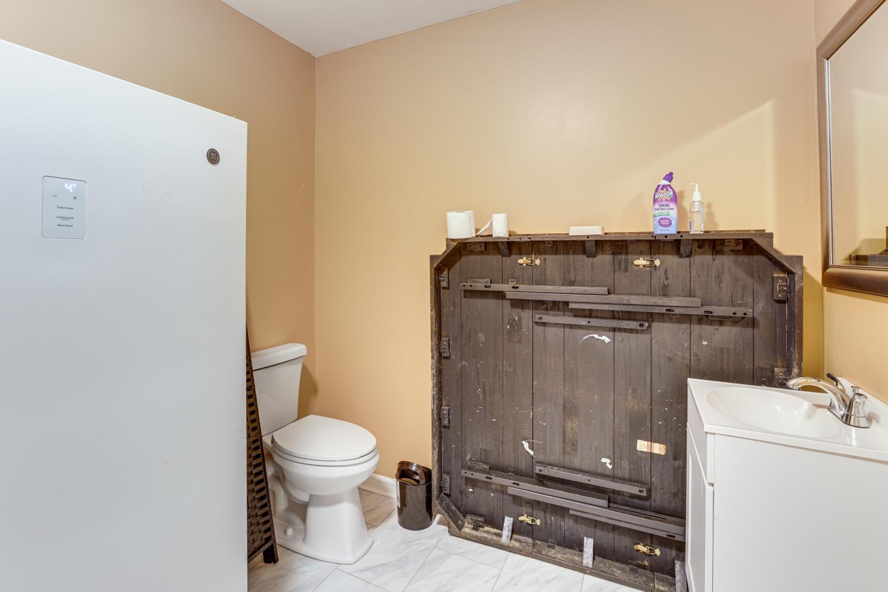 Pets Welcome! Spacious Boligee Home with Yard