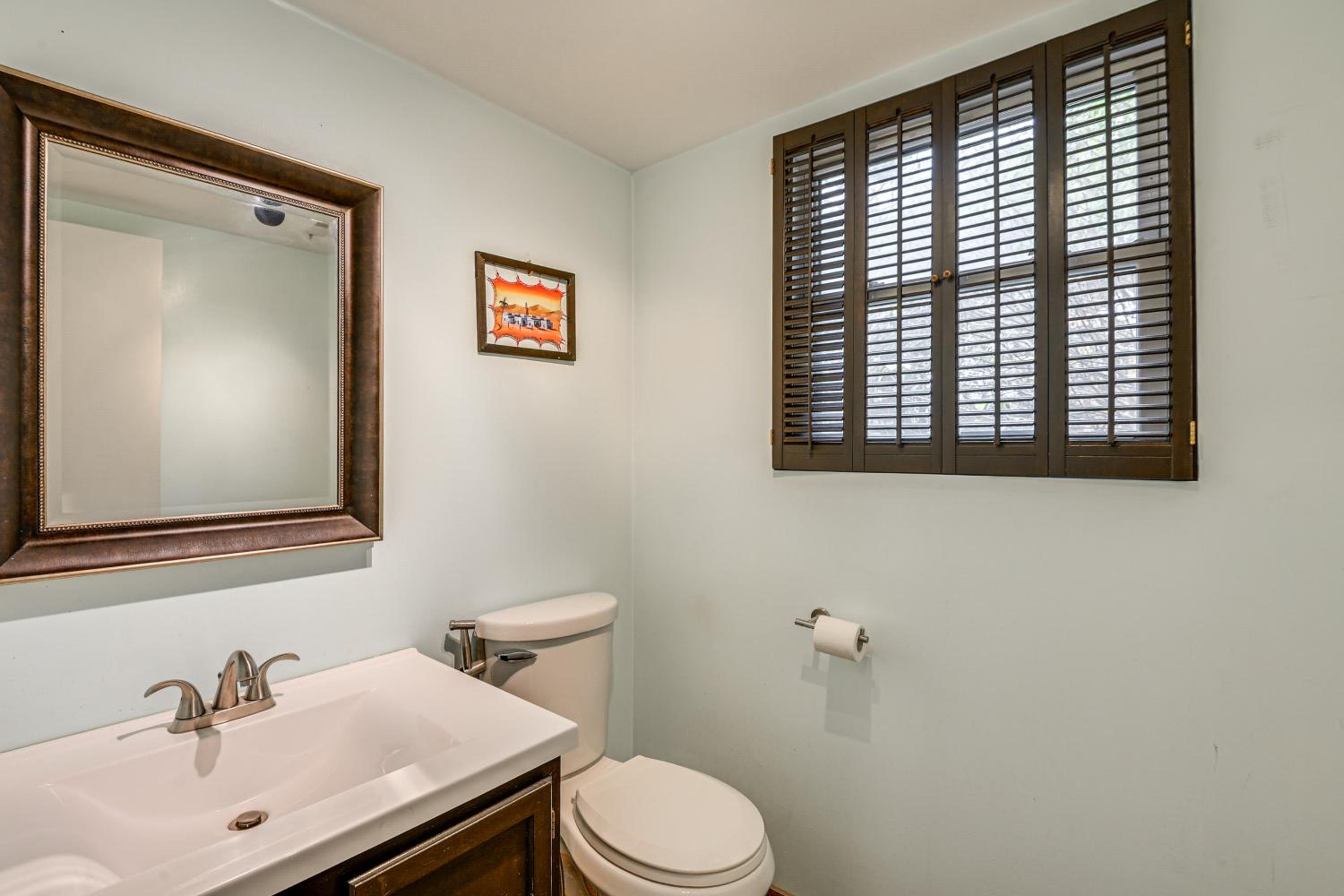 2 Mi to Lake Elkhorn Park Family Gem with Deck!