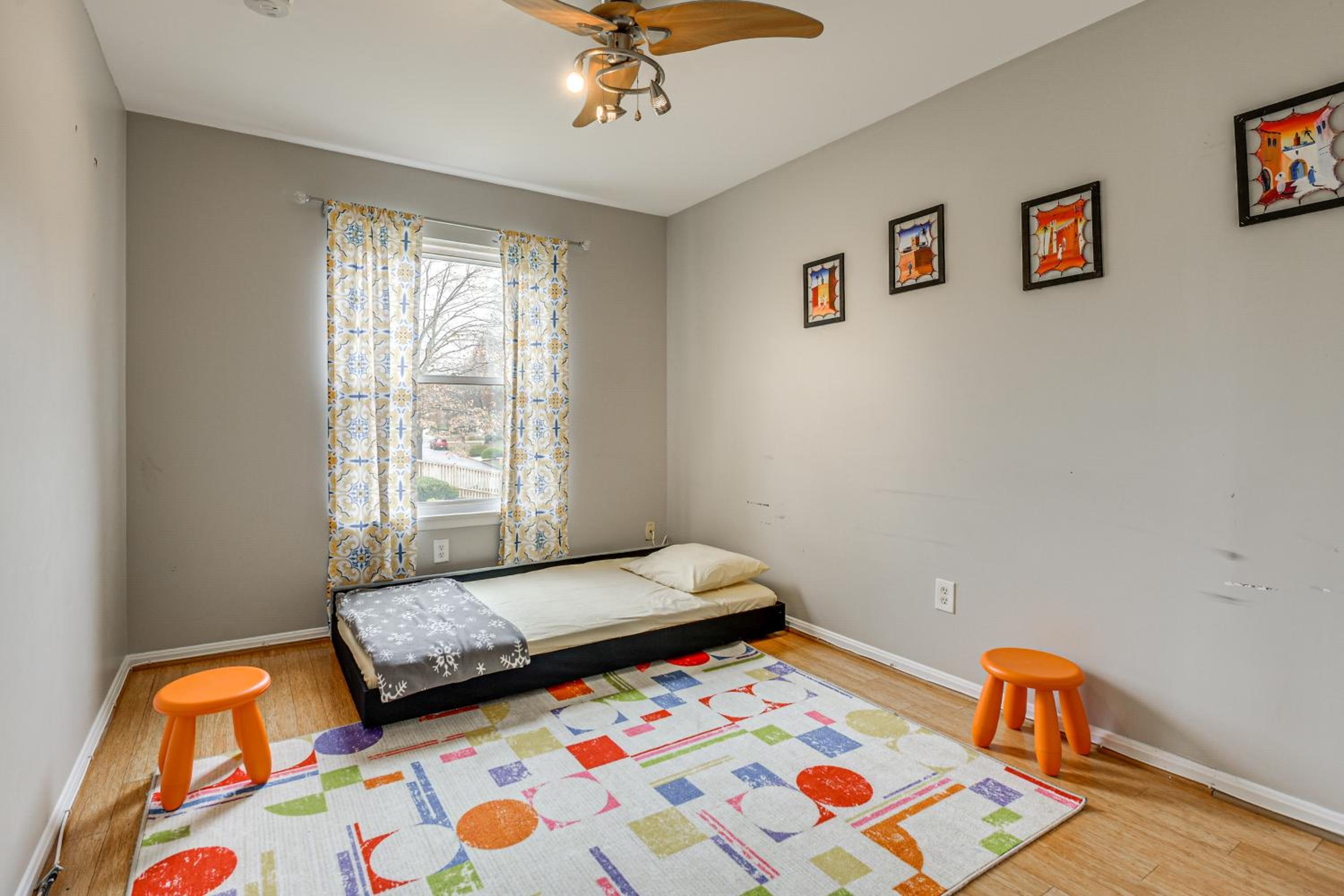 2 Mi to Lake Elkhorn Park Family Gem with Deck!
