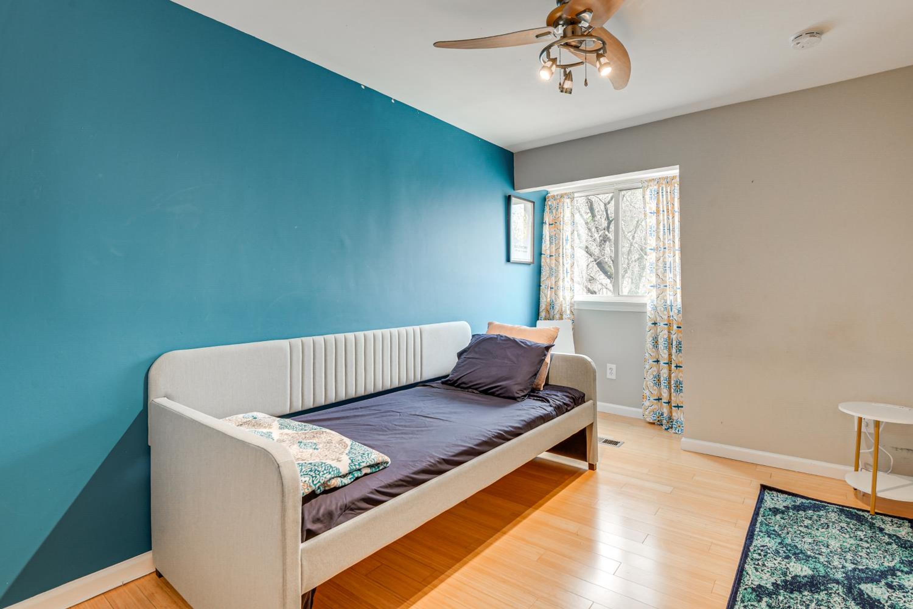 2 Mi to Lake Elkhorn Park Family Gem with Deck!