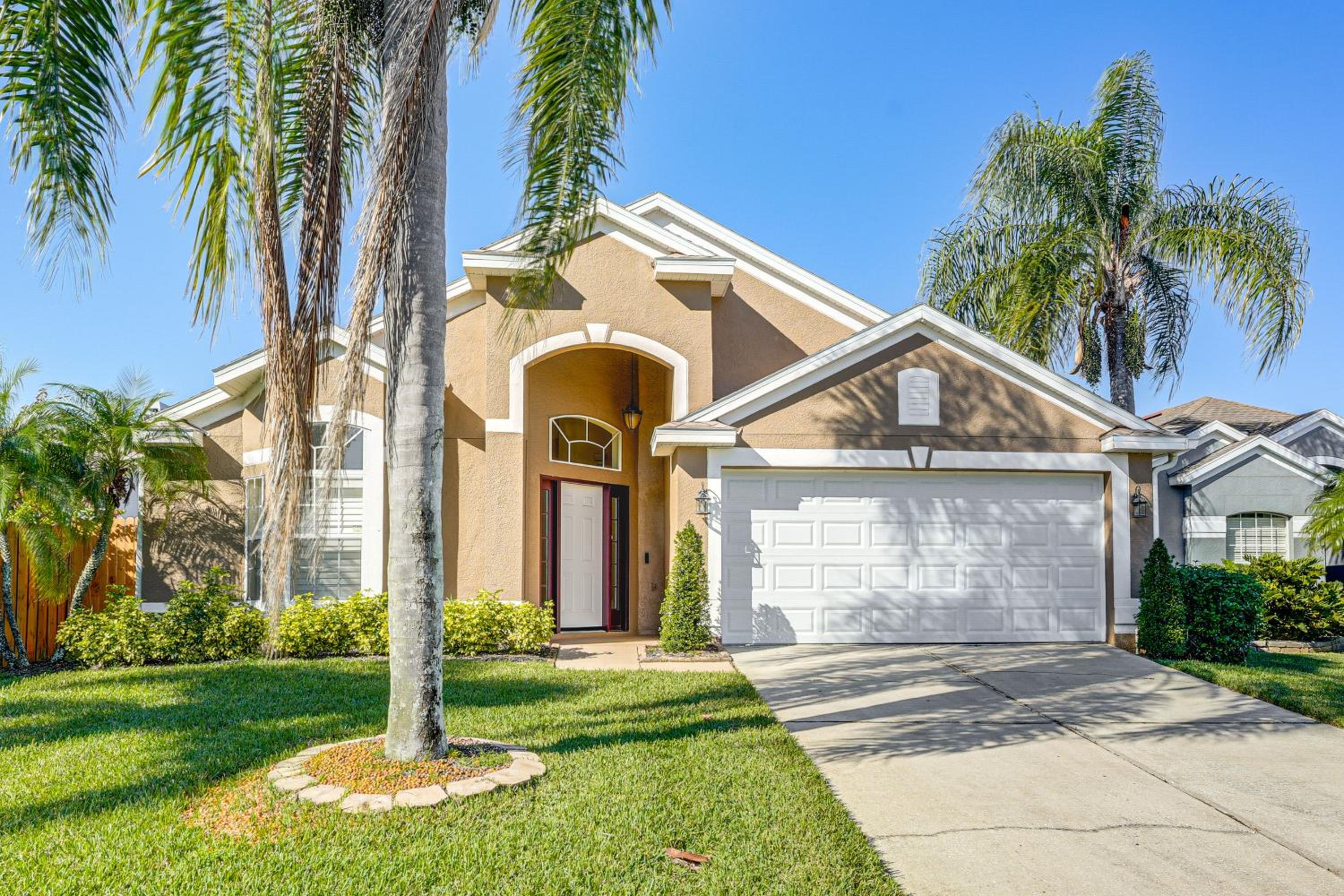 Apopka Family Home with Yard, 13 Mi to Dtwn Orlando