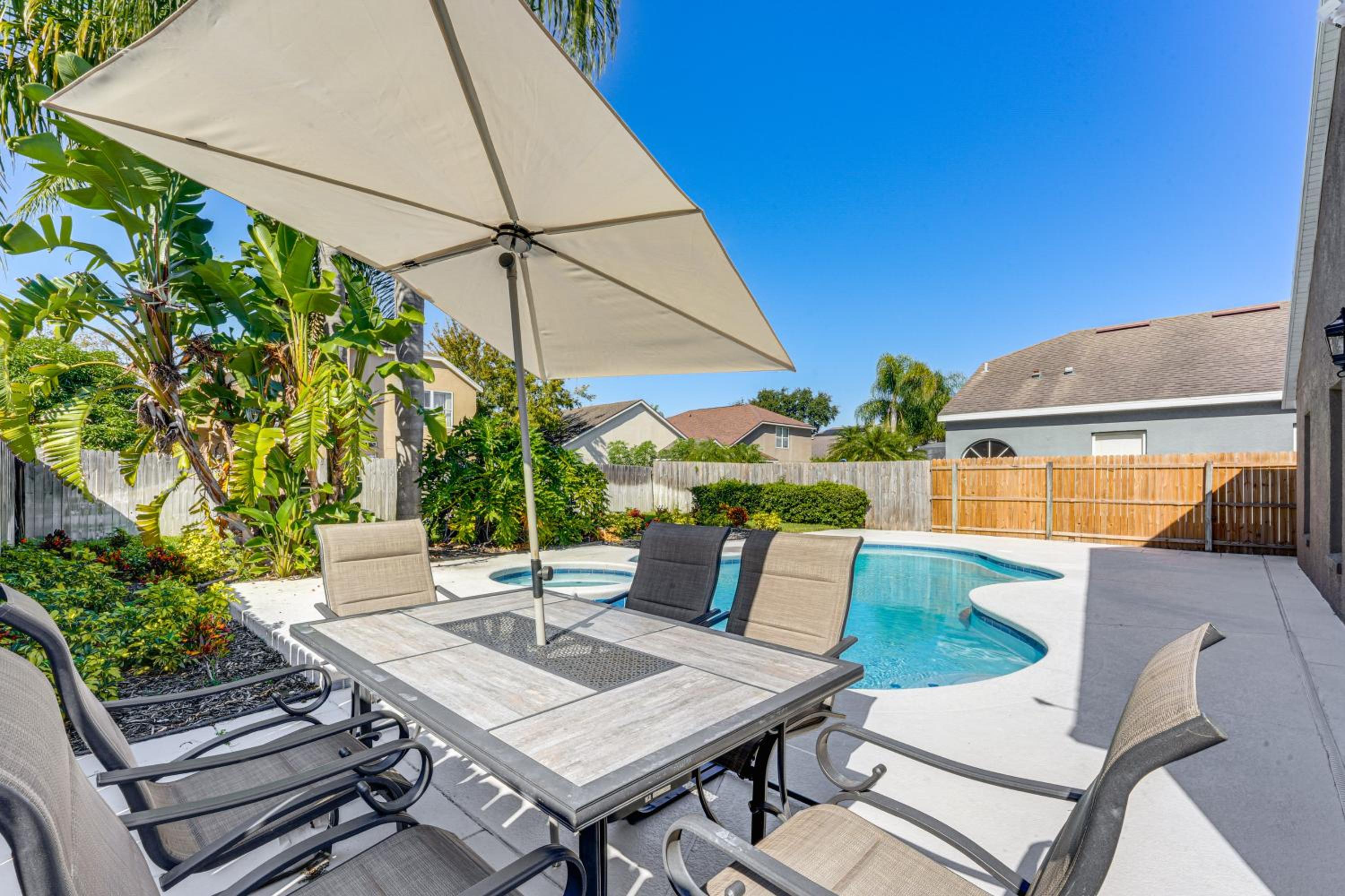 Apopka Family Home with Yard, 13 Mi to Dtwn Orlando