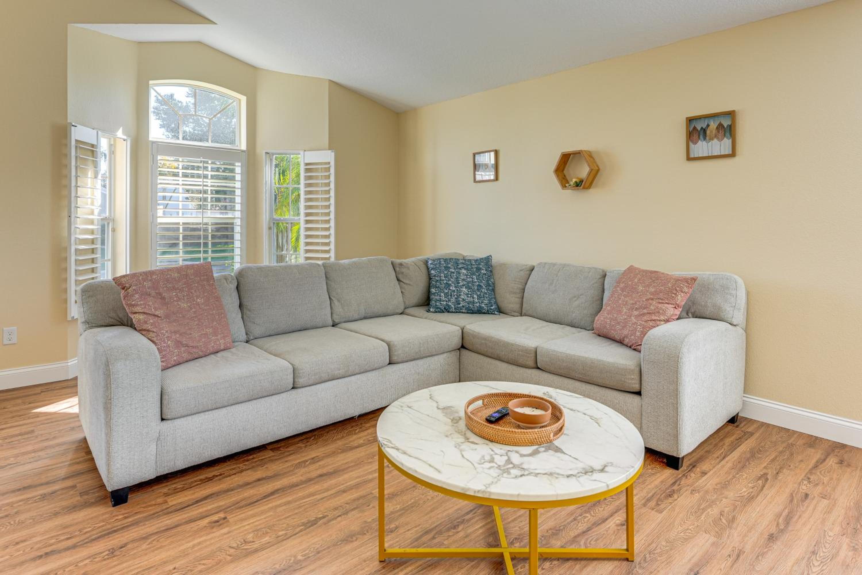 Apopka Family Home with Yard, 13 Mi to Dtwn Orlando