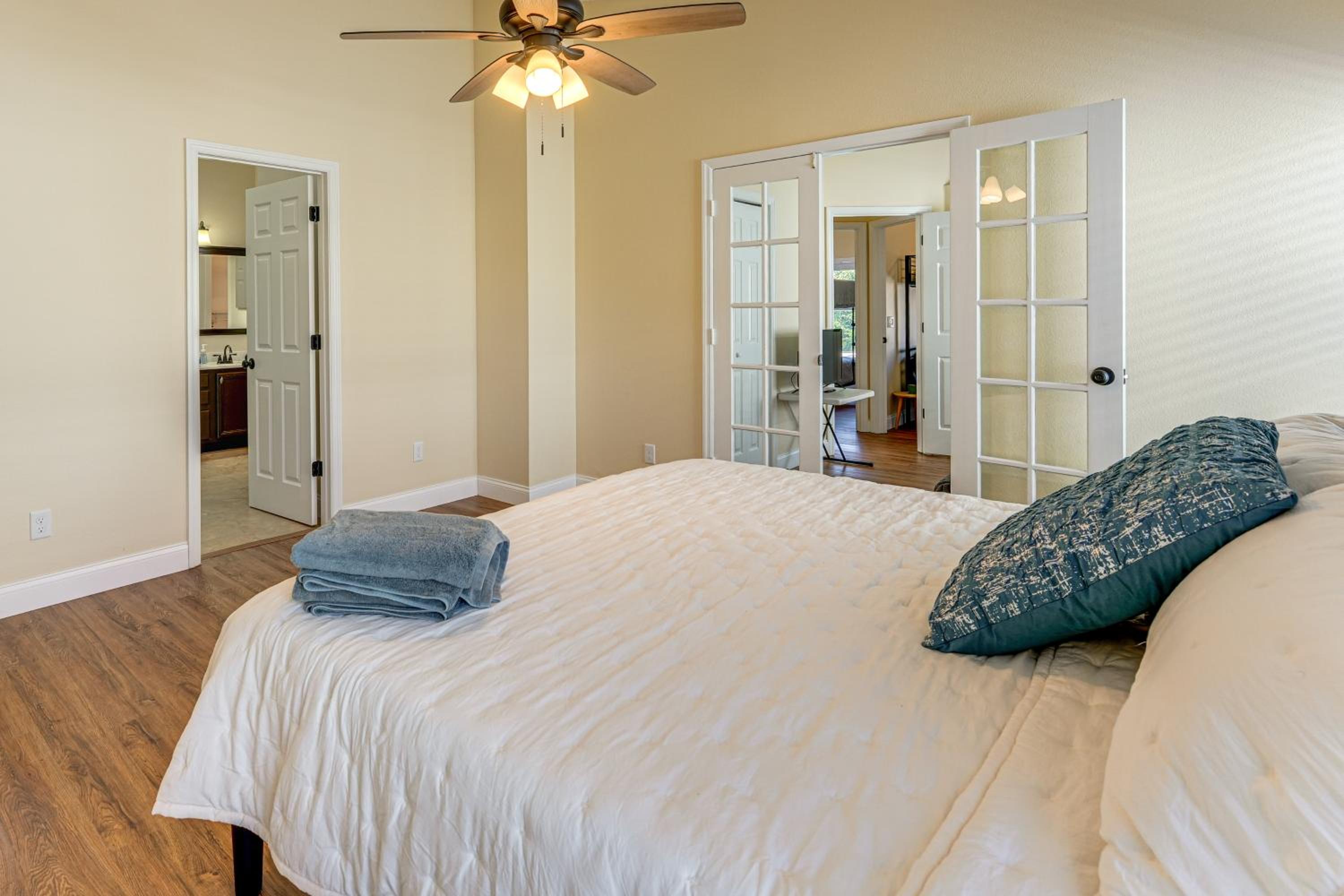 Apopka Family Home with Yard, 13 Mi to Dtwn Orlando
