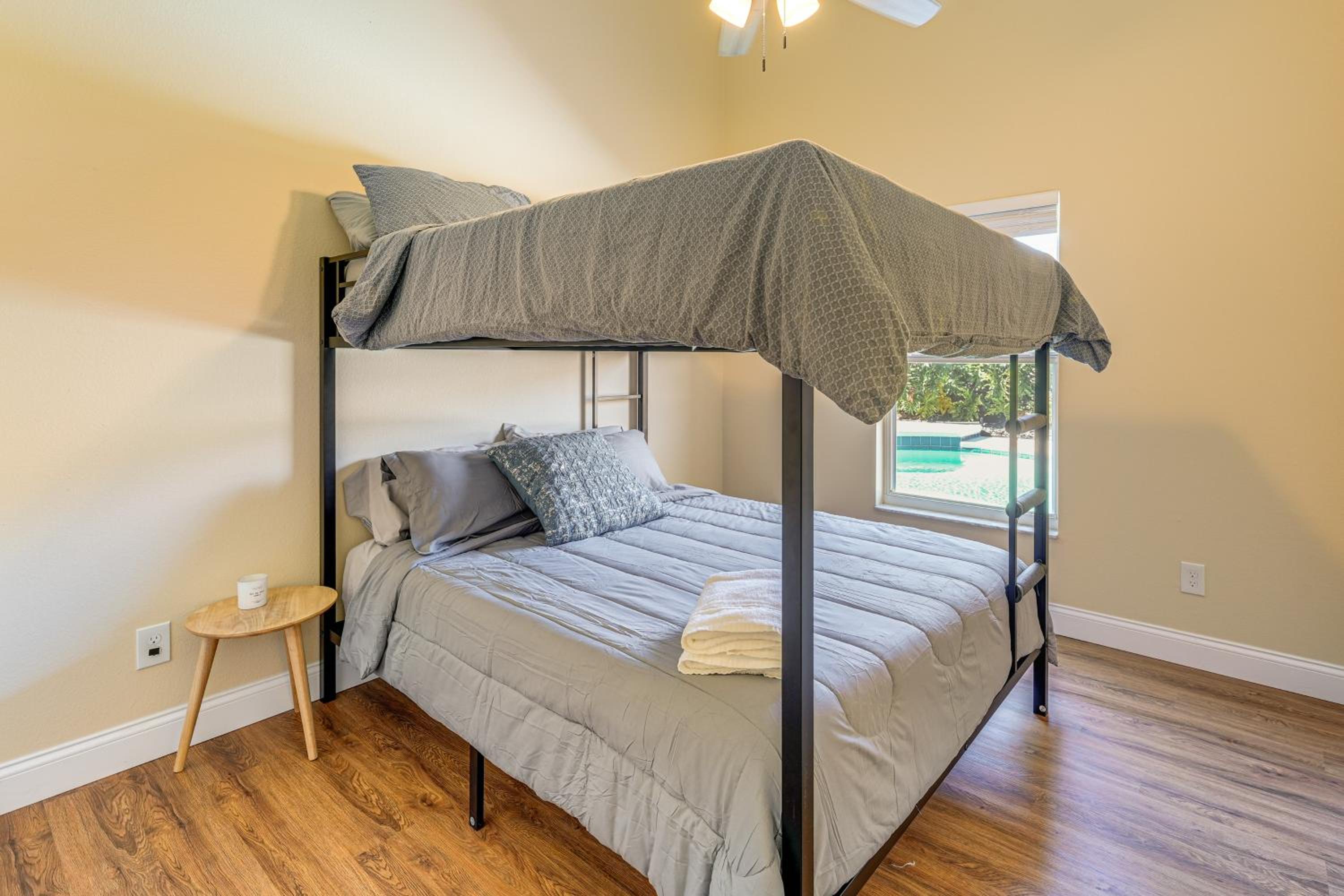 Apopka Family Home with Yard, 13 Mi to Dtwn Orlando
