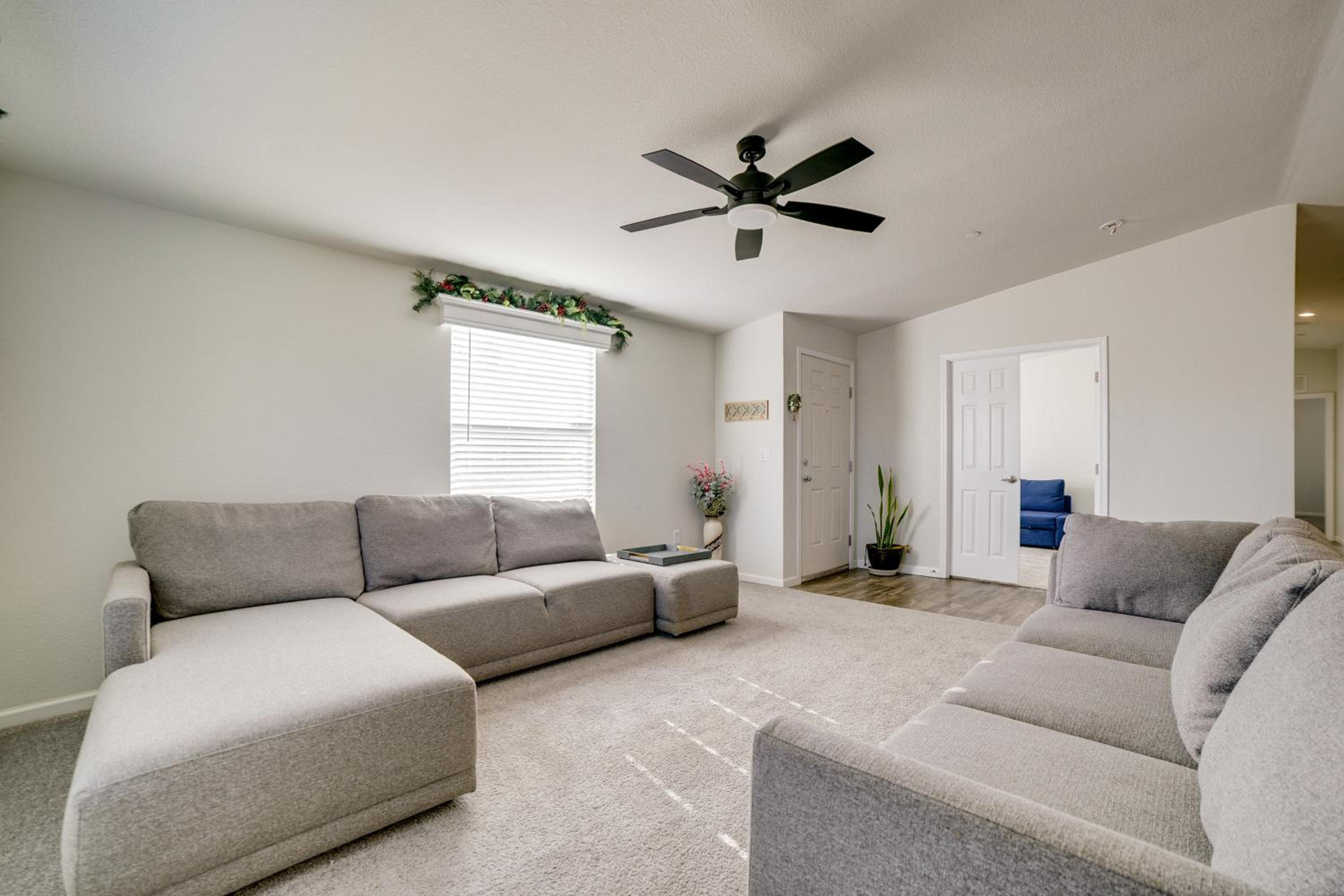 Explore Temecula Wine Country! Mtn-View Home