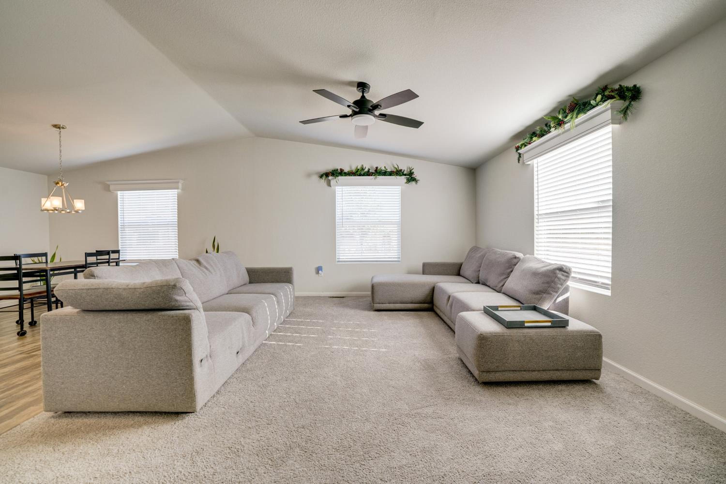 Explore Temecula Wine Country! Mtn-View Home