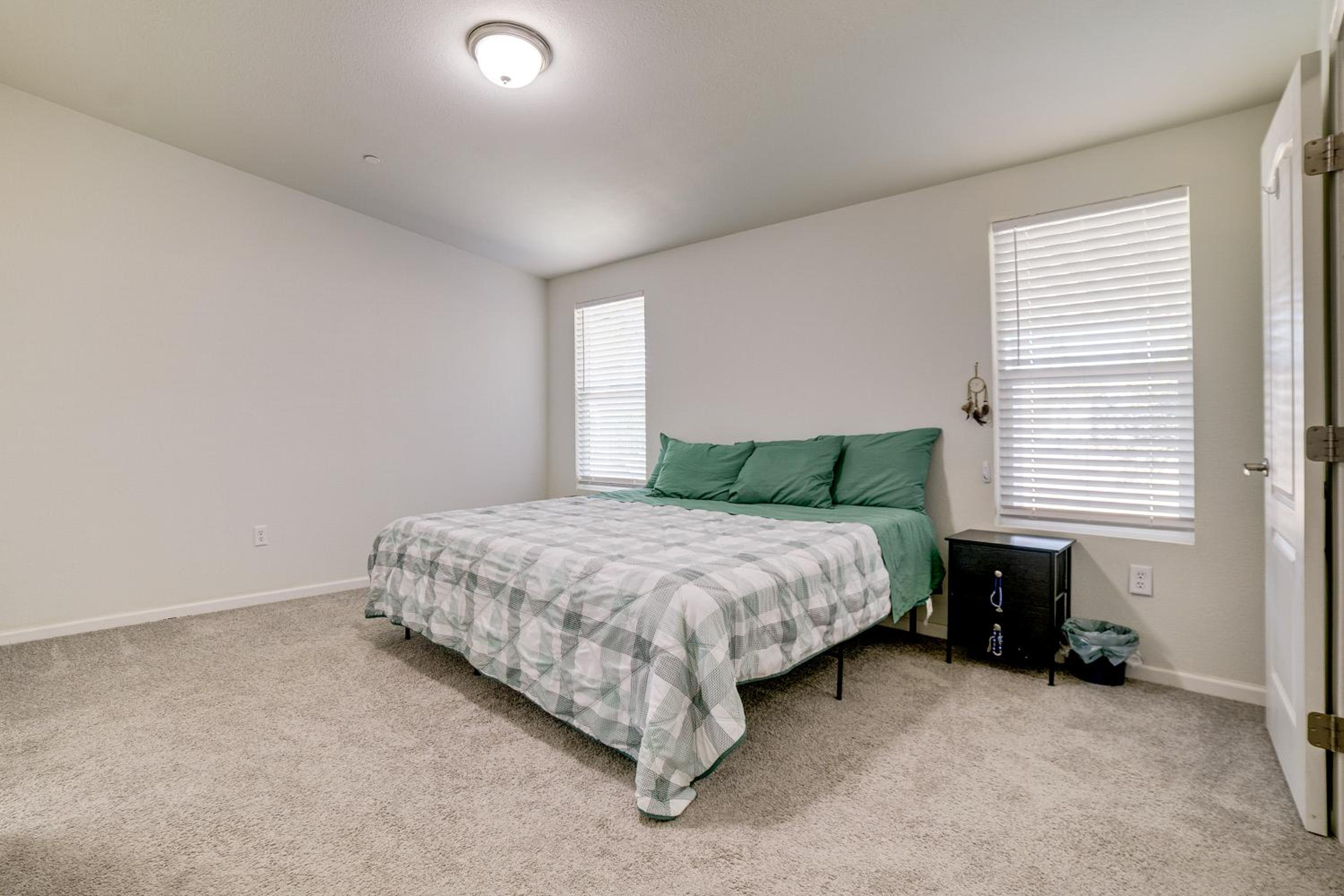 Explore Temecula Wine Country! Mtn-View Home