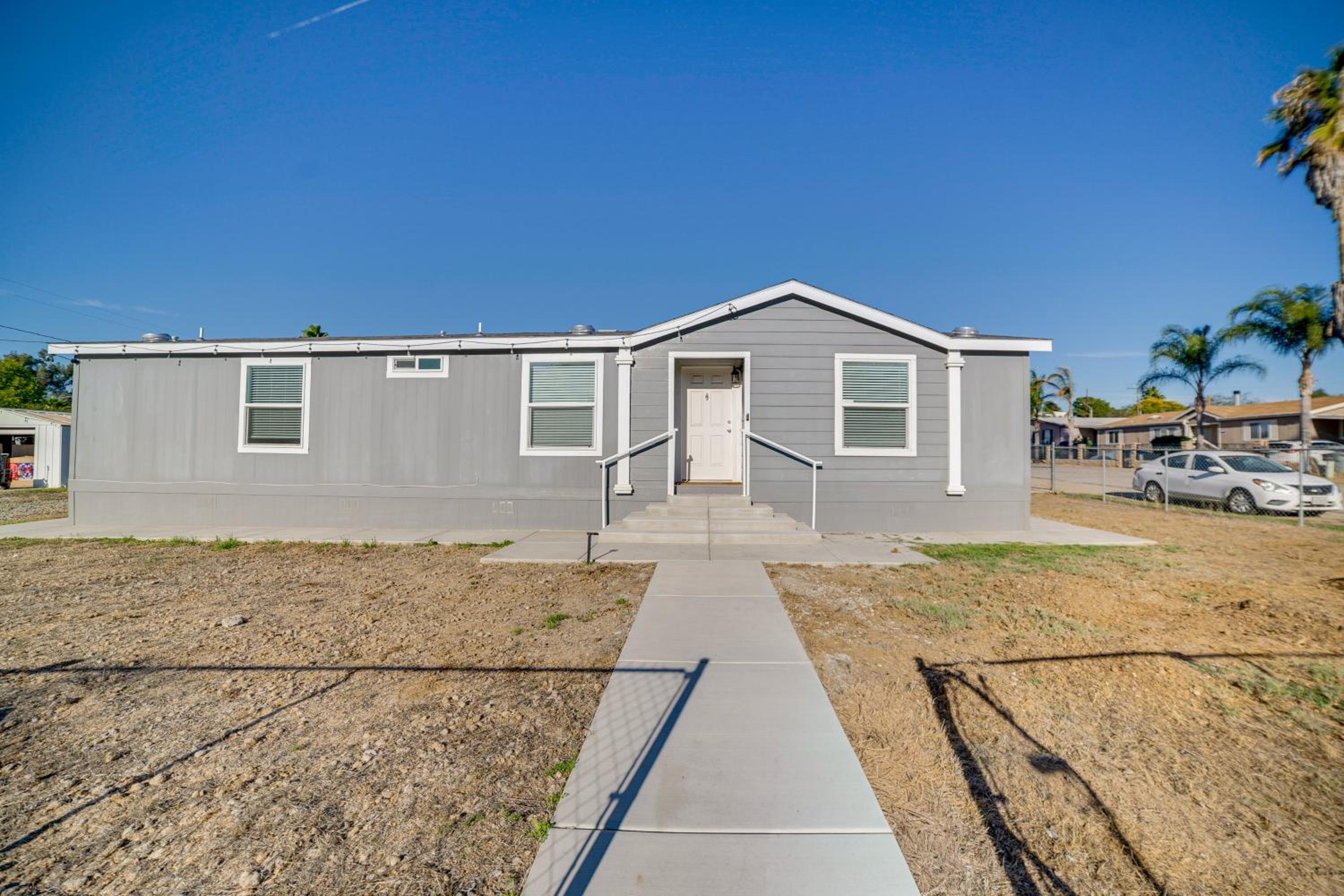 Explore Temecula Wine Country! Mtn-View Home
