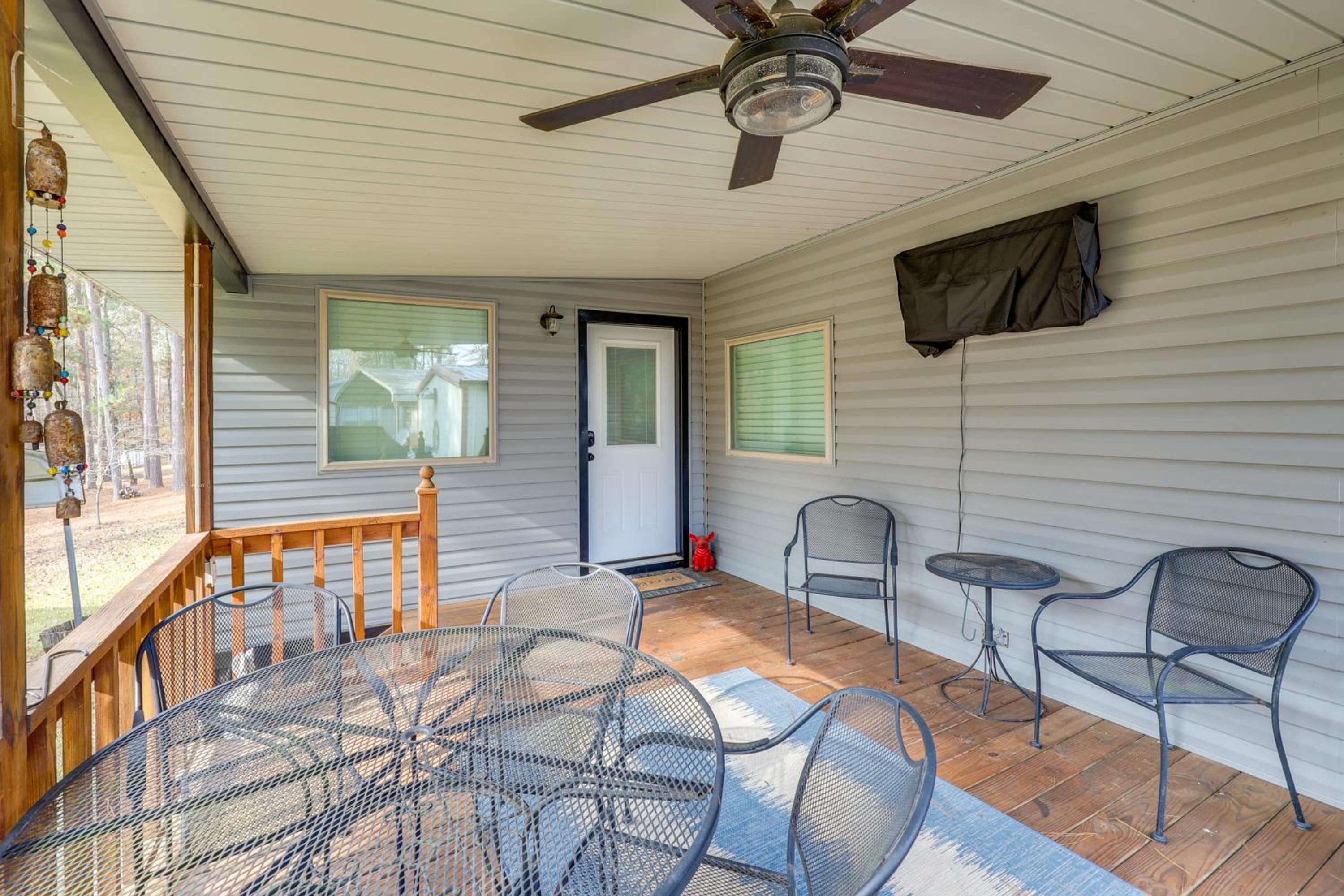 Bring Your Boat Family Home Steps to Lake Greeson