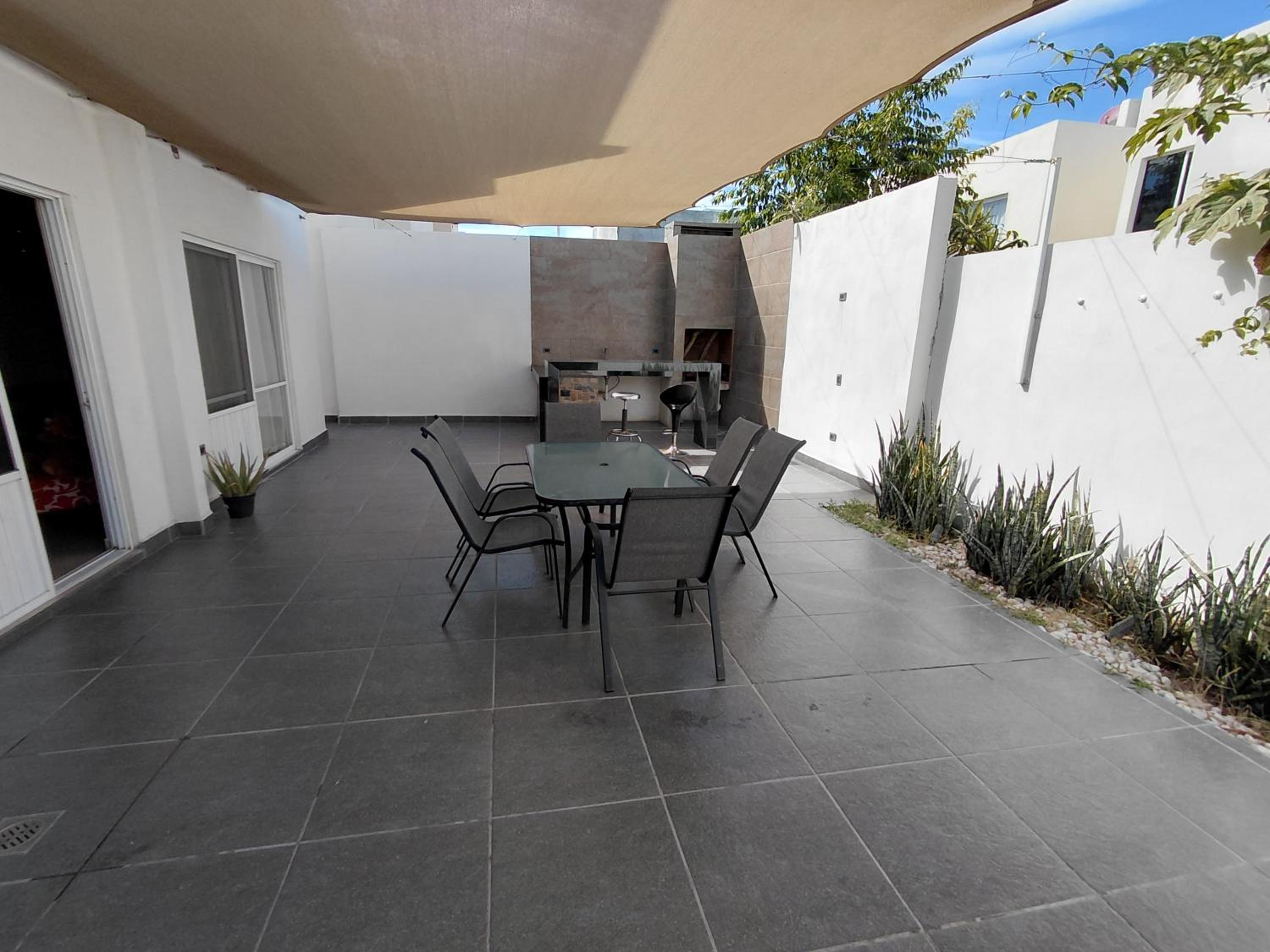 Casa condominio de la Rueda
