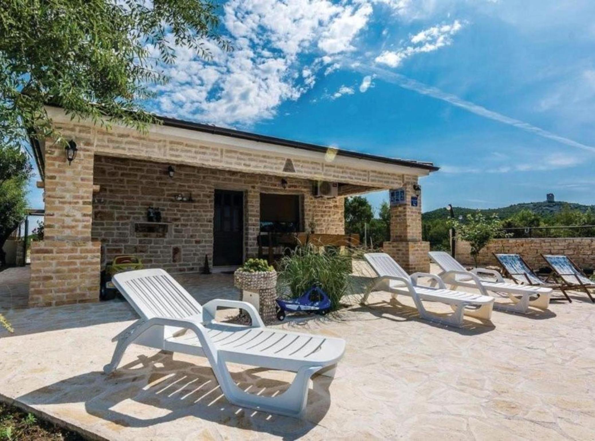 Holiday House Šimun
