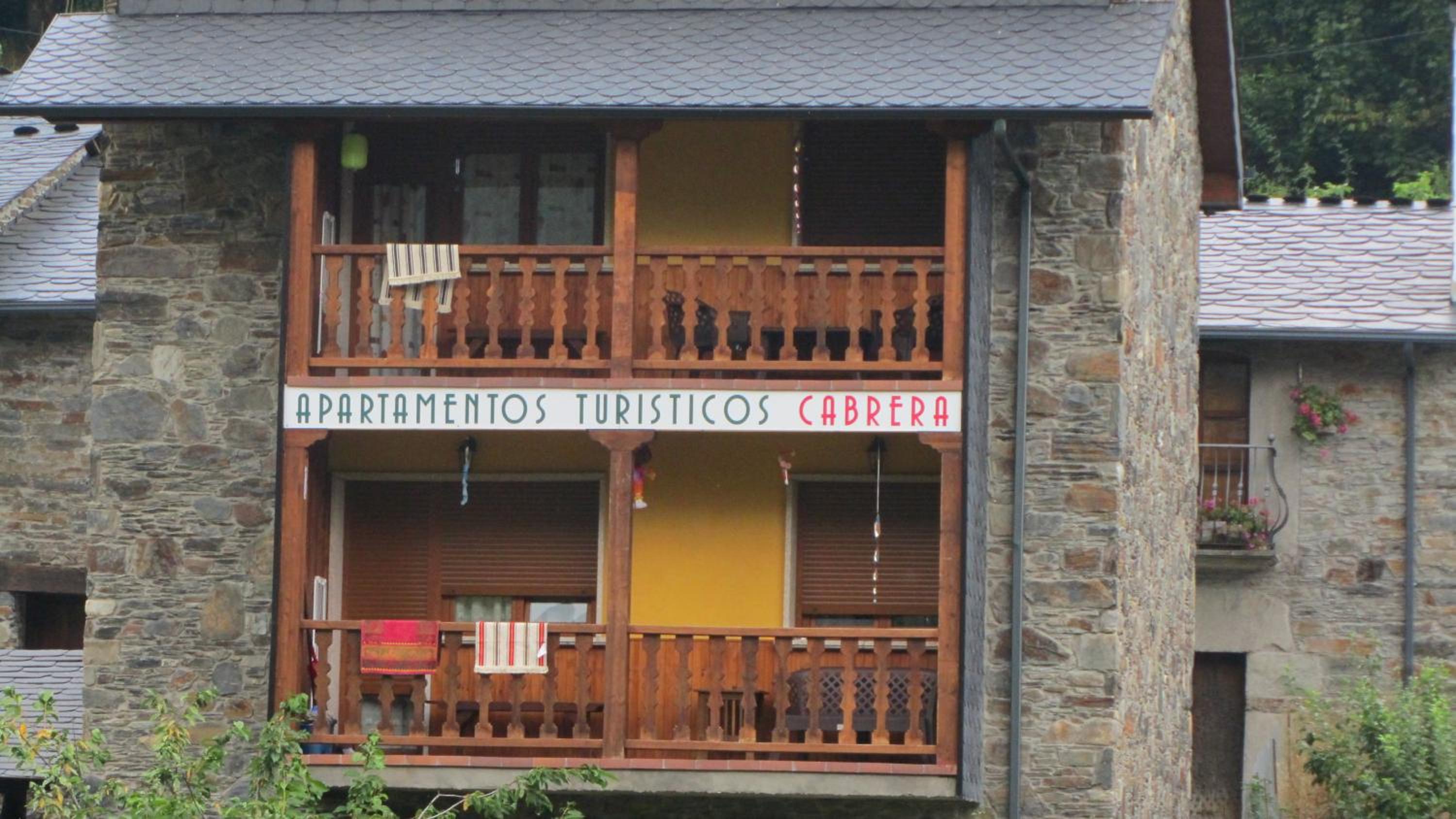Apartamentos Turísticos Cabrera