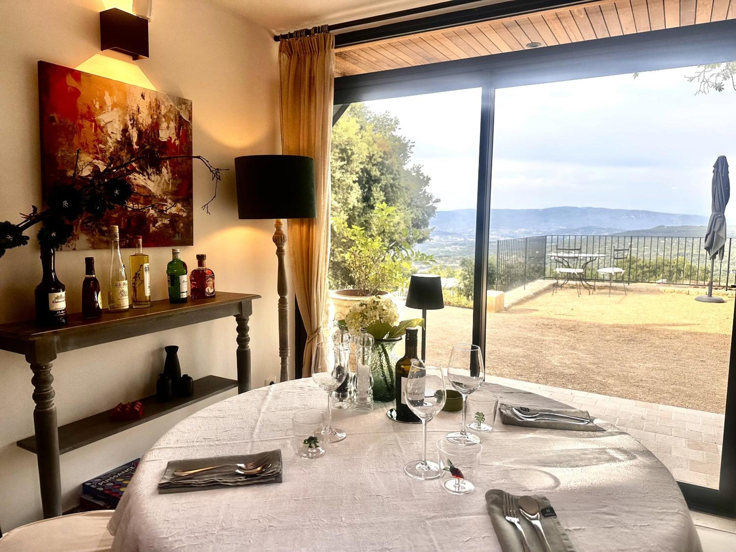La Villa des Cedres