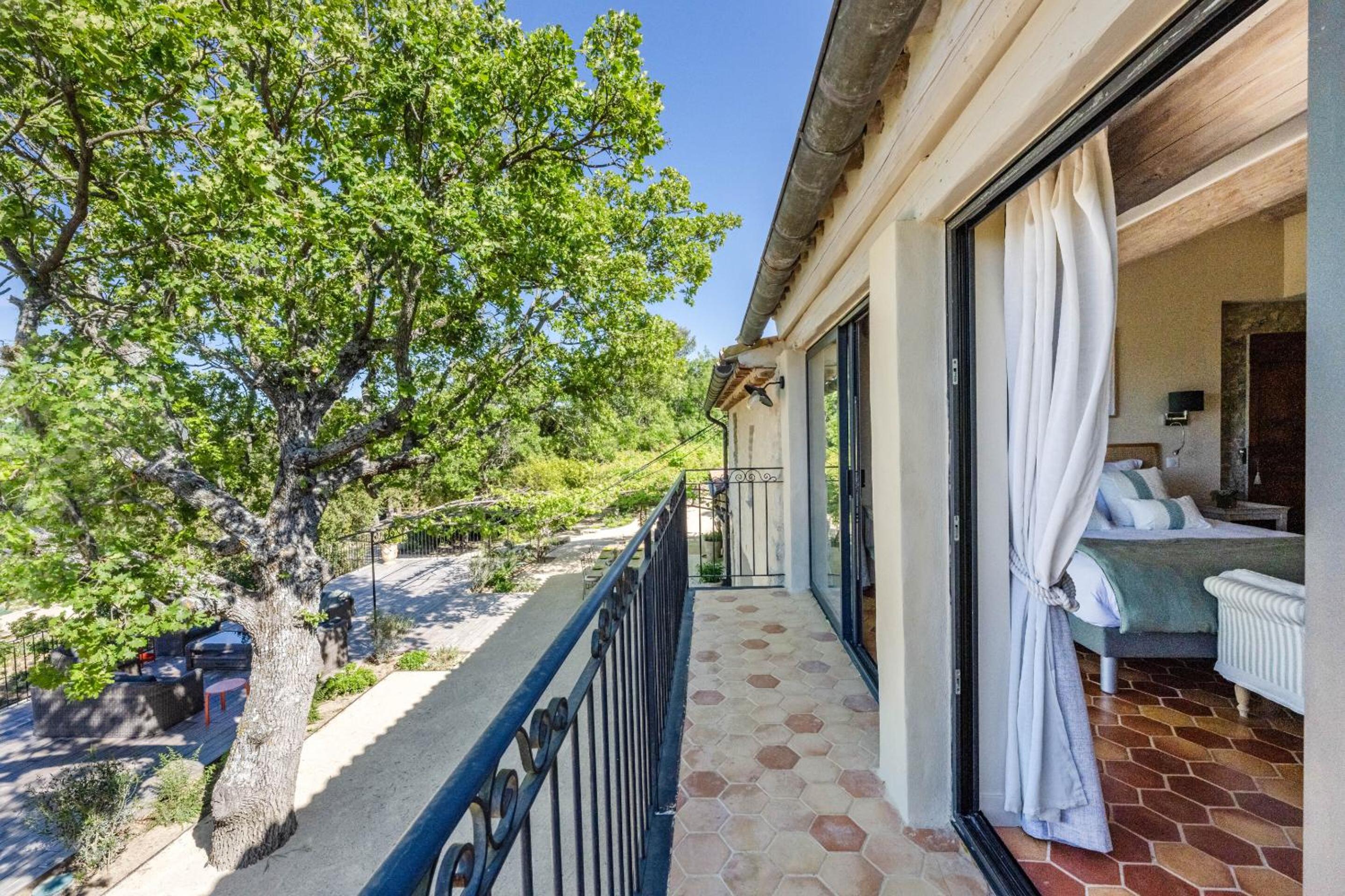 La Villa des Cedres