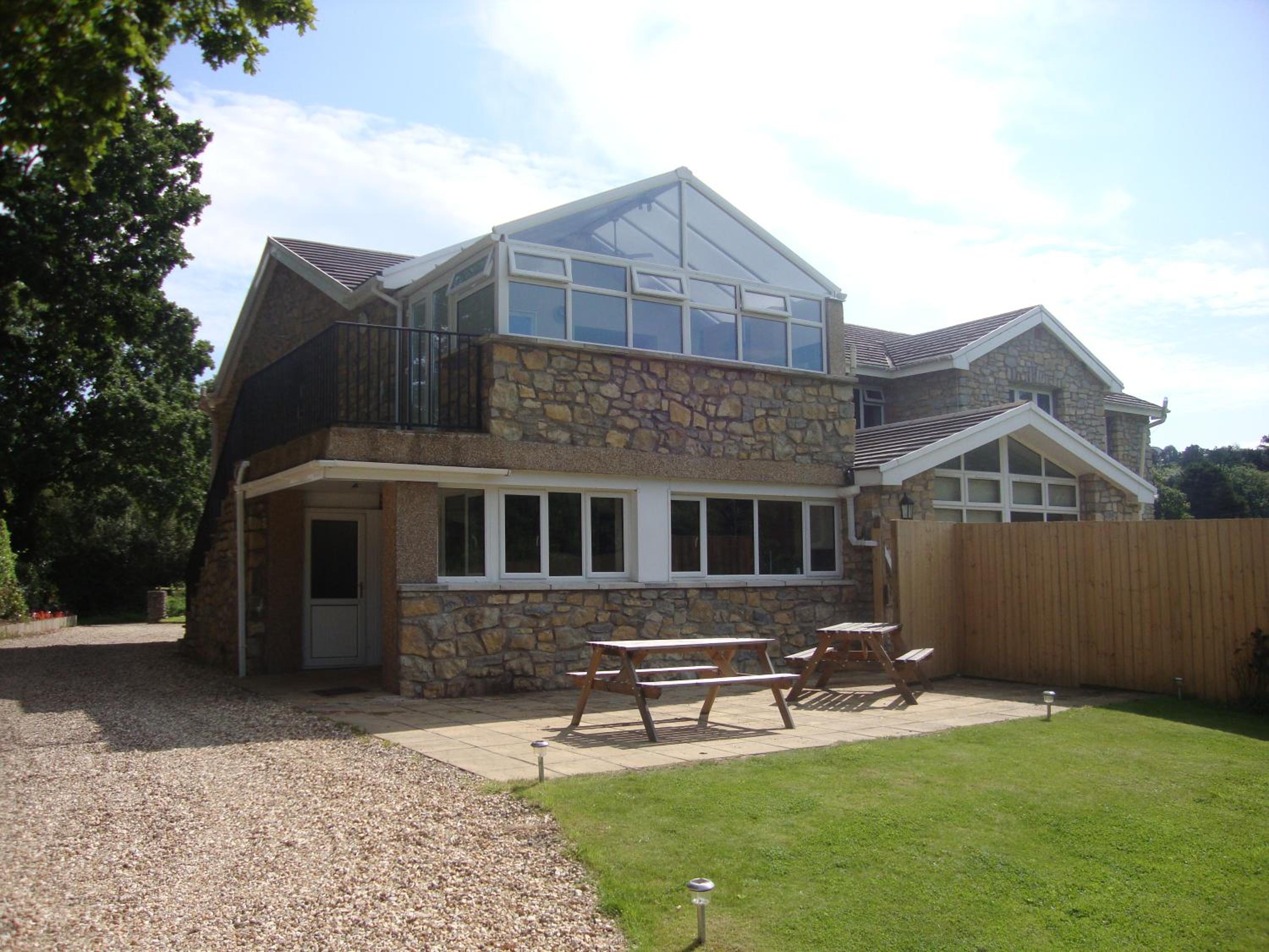 2 Bed in Cardiff oc-45394