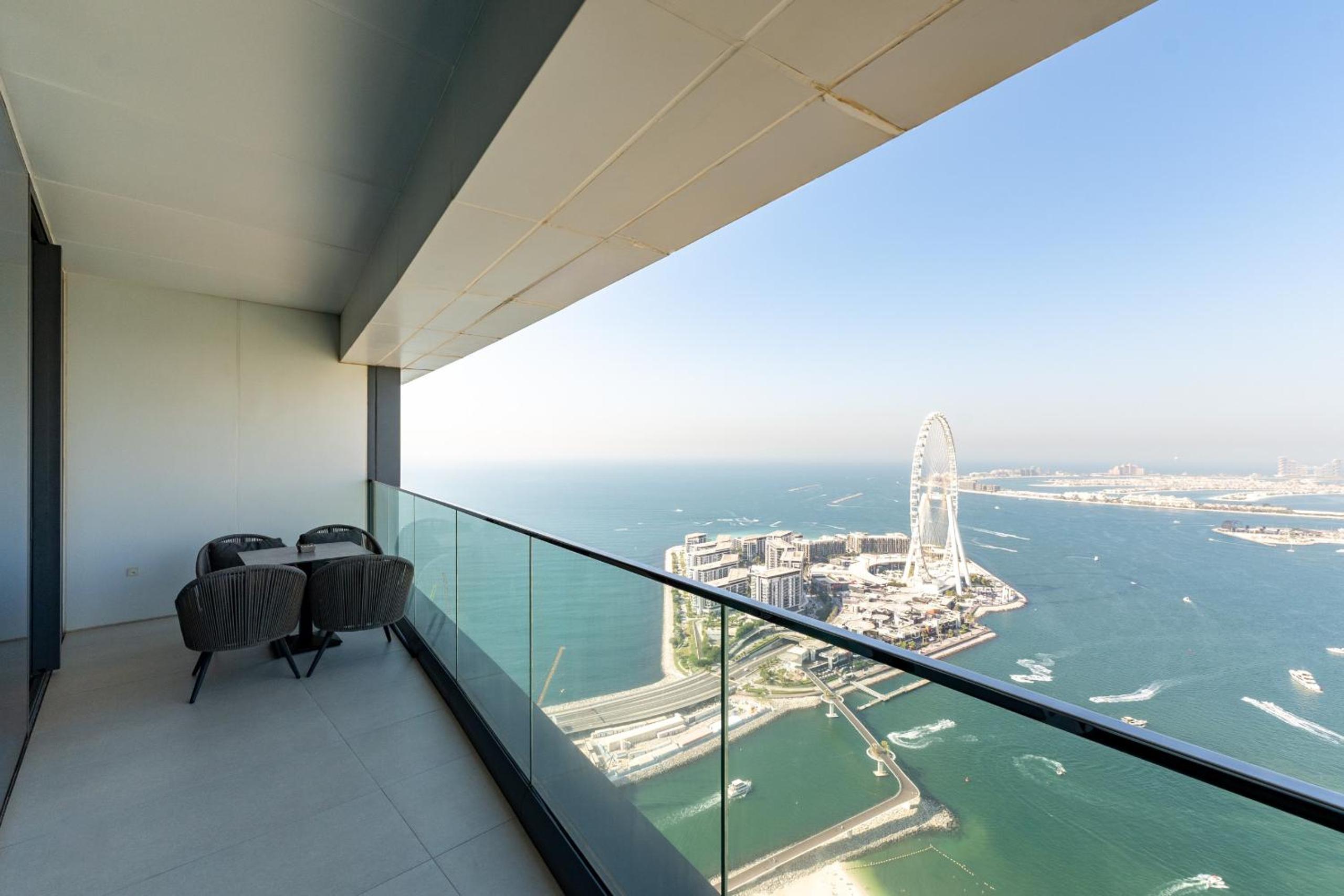 Address JBR Sea Views, Jumeirah Beach Residence, Dubai Marina - Mint Stay