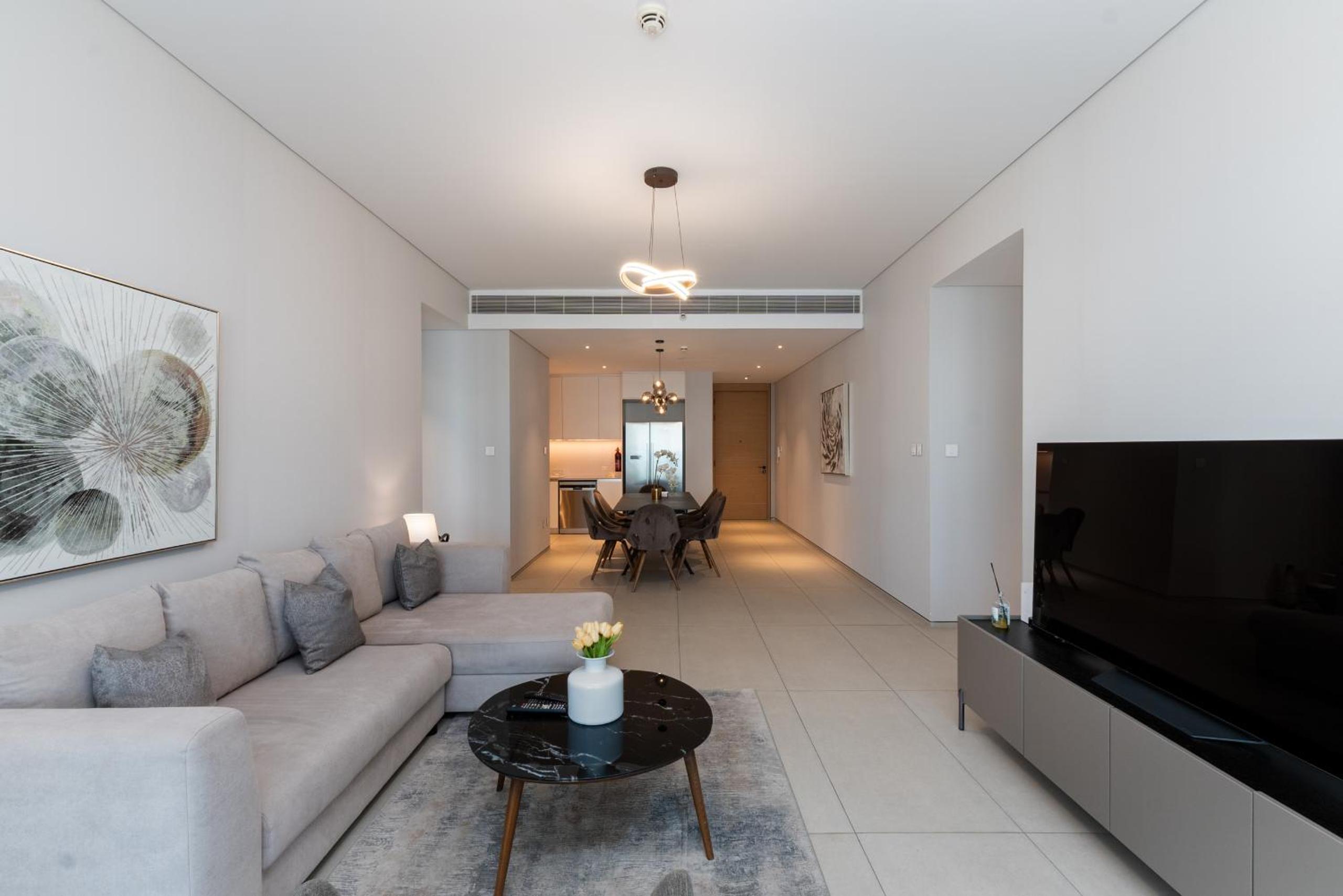 Address JBR Sea Views, Jumeirah Beach Residence, Dubai Marina - Mint Stay
