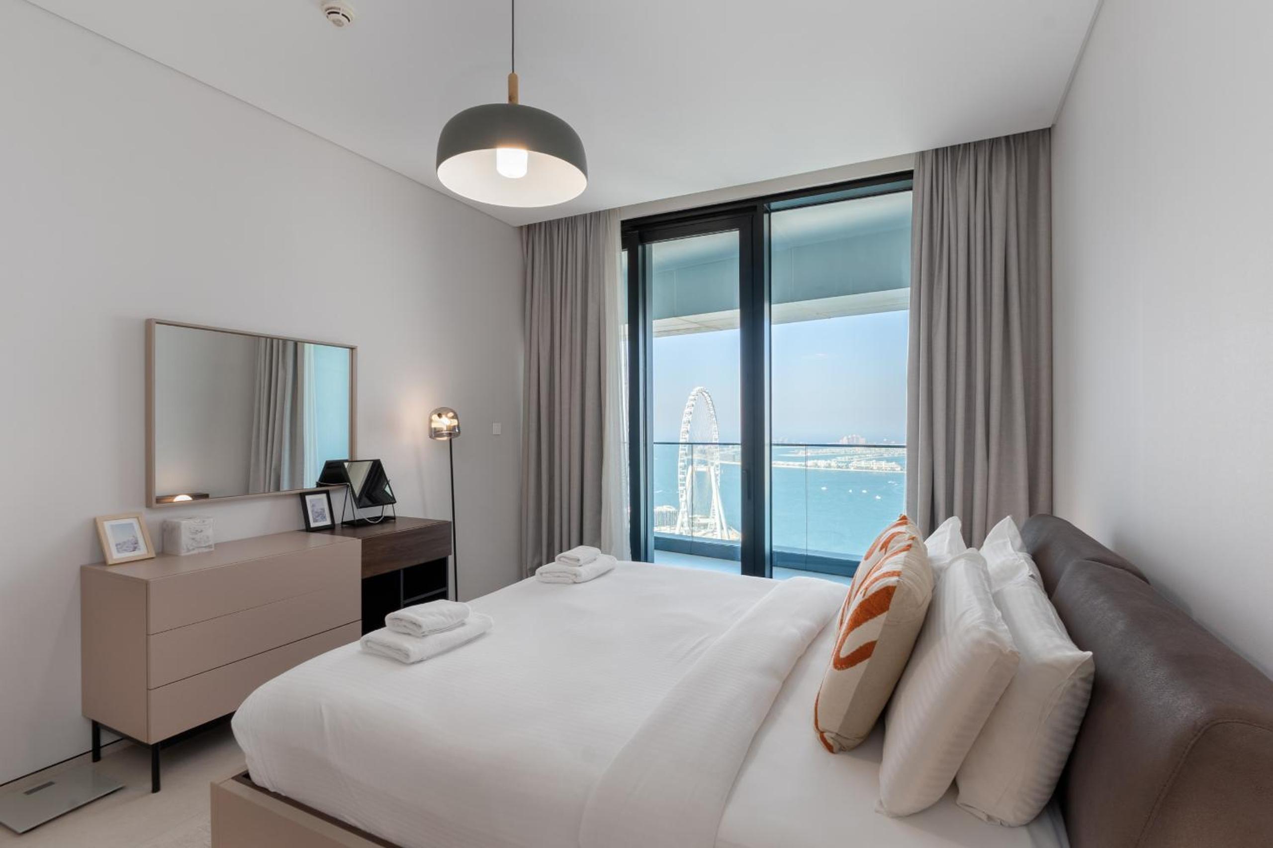 Address JBR Sea Views, Jumeirah Beach Residence, Dubai Marina - Mint Stay