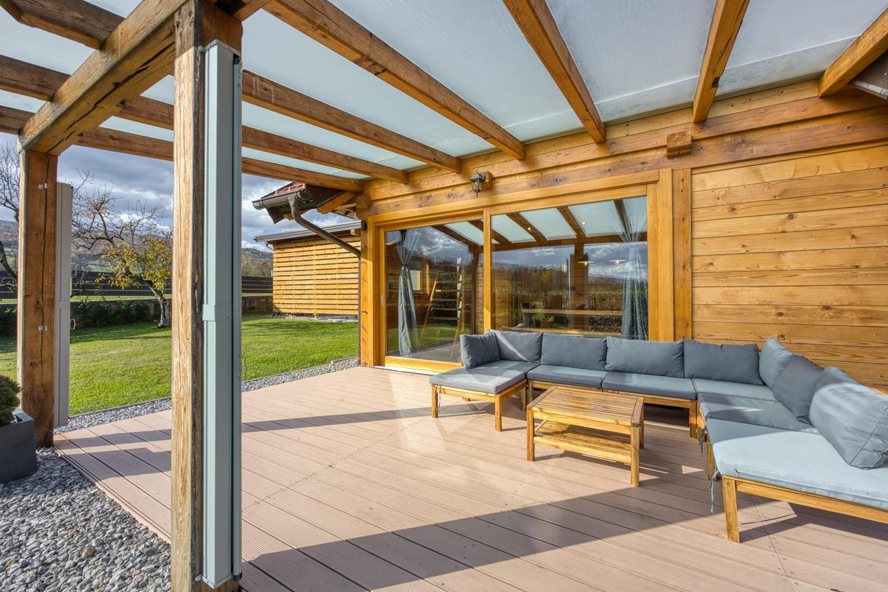 Wood House Bela Krajina - Happy Rentals