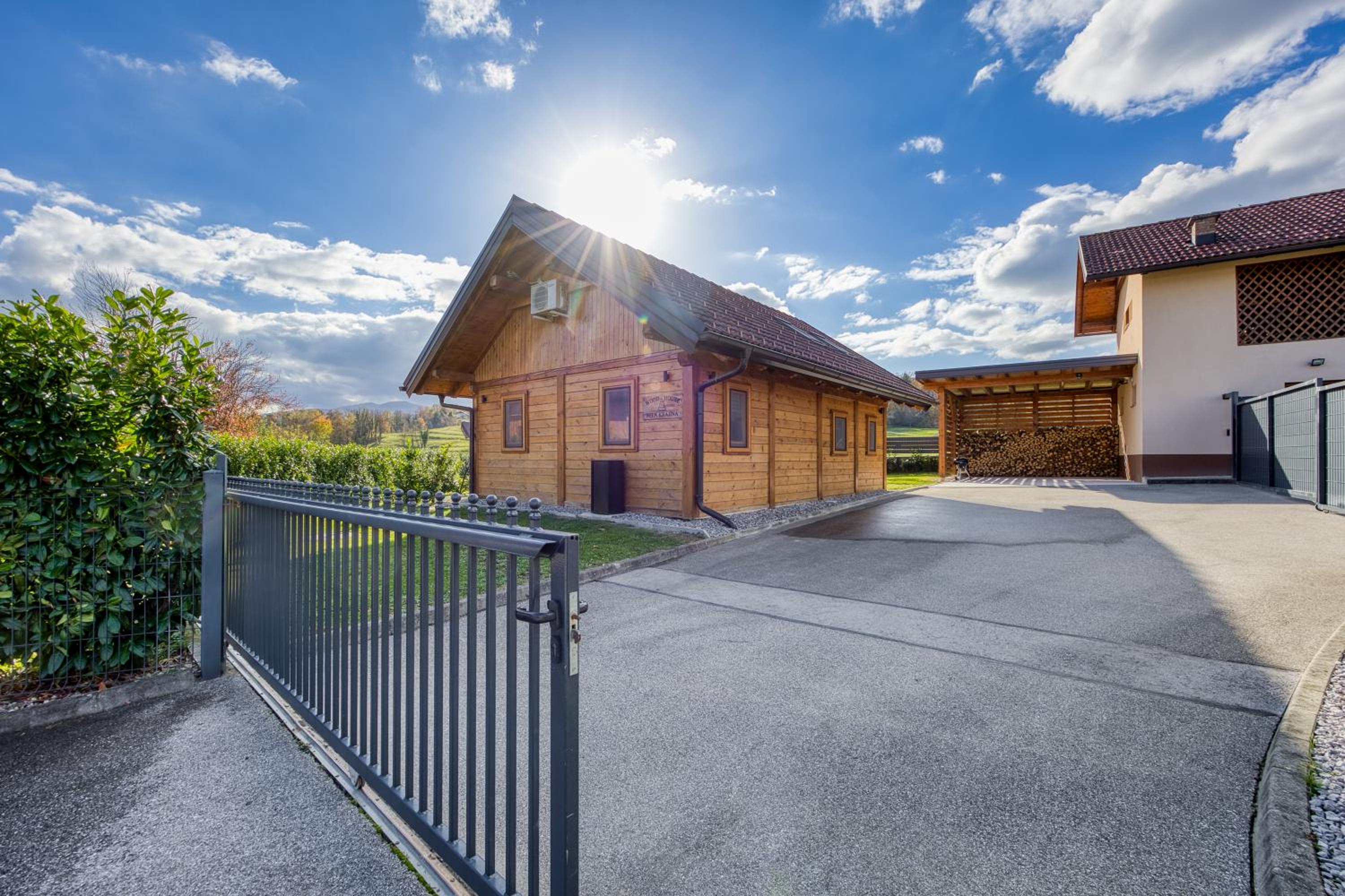 Wood House Bela Krajina - Happy Rentals