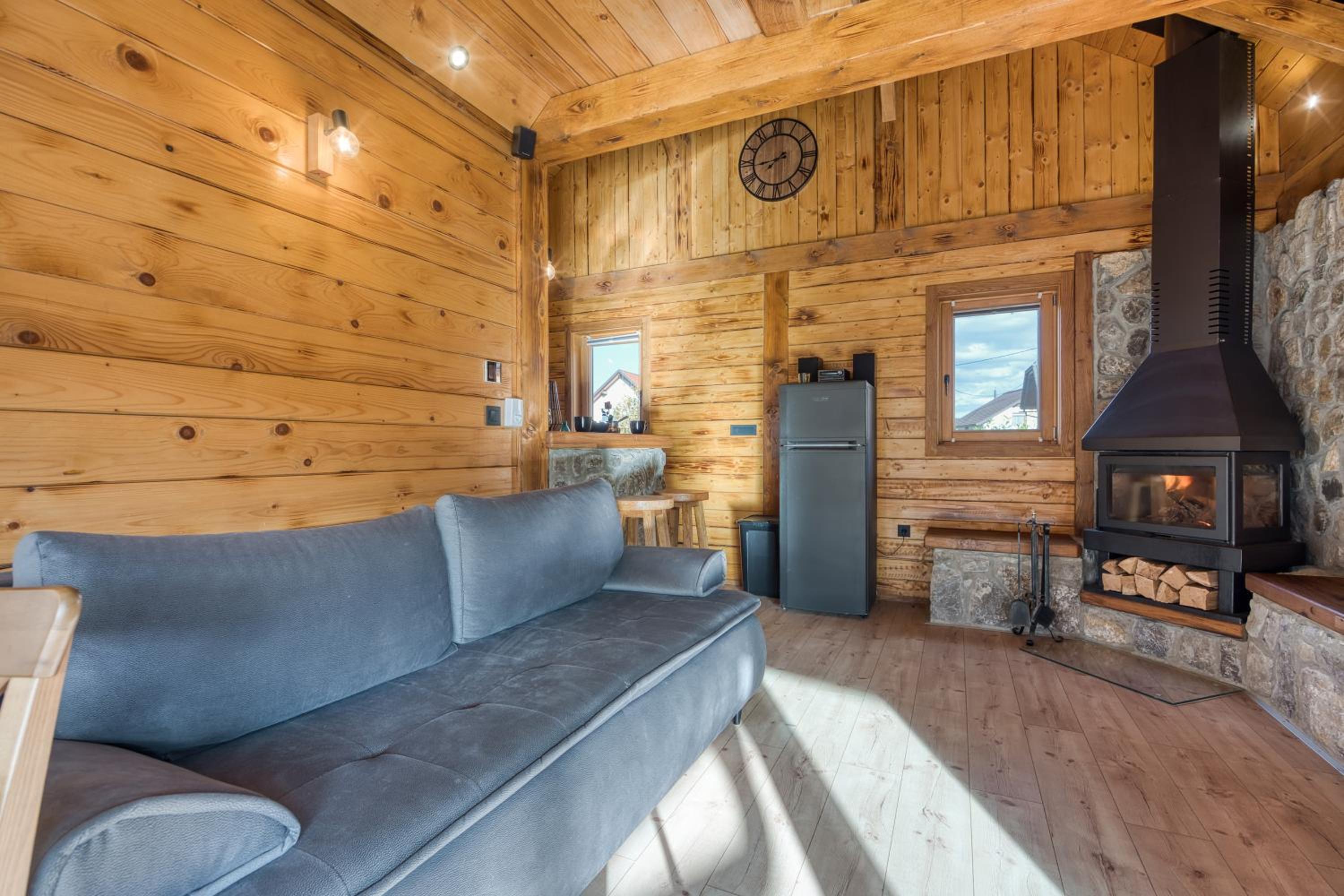 Wood House Bela Krajina - Happy Rentals
