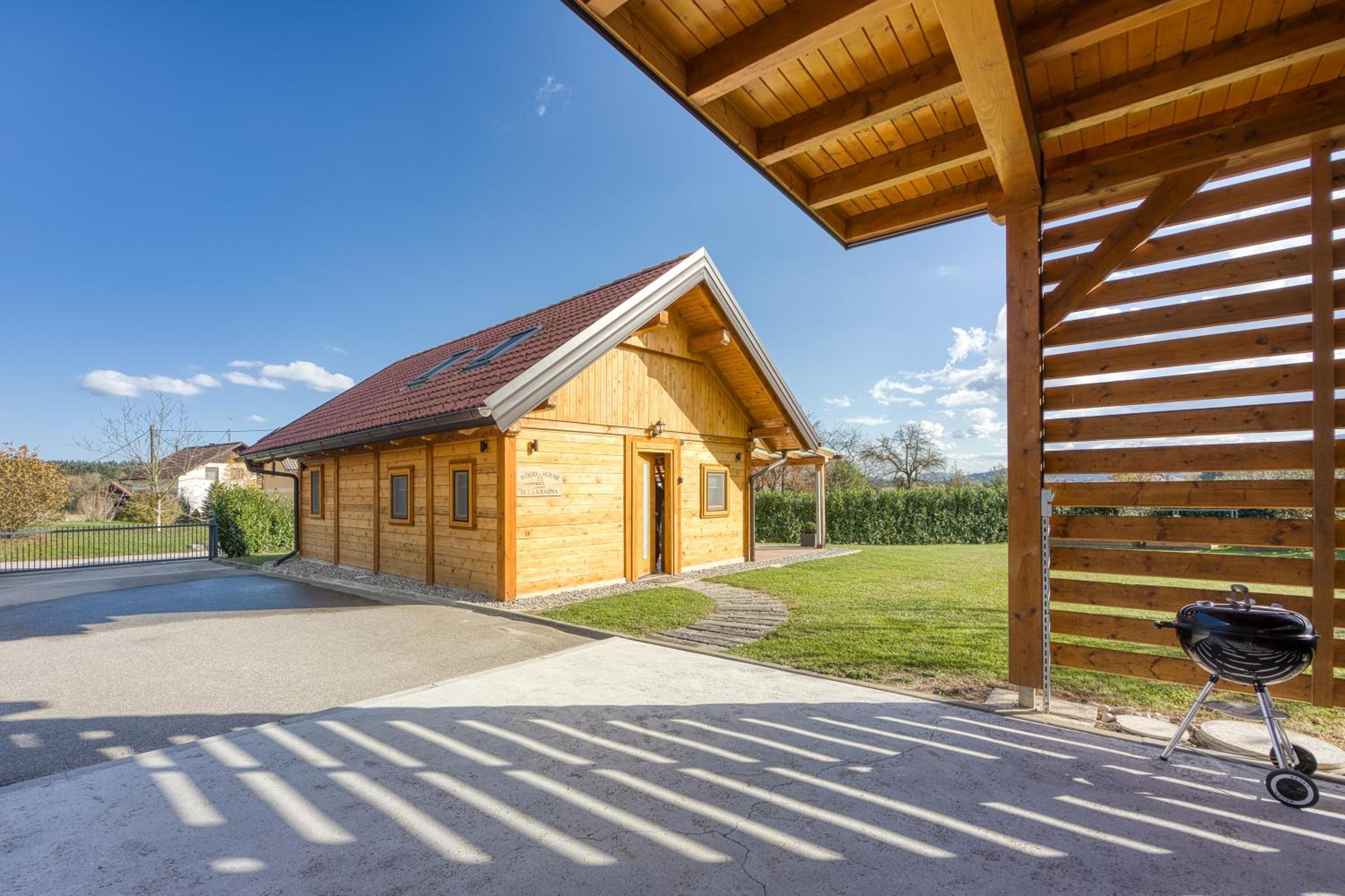 Wood House Bela Krajina - Happy Rentals