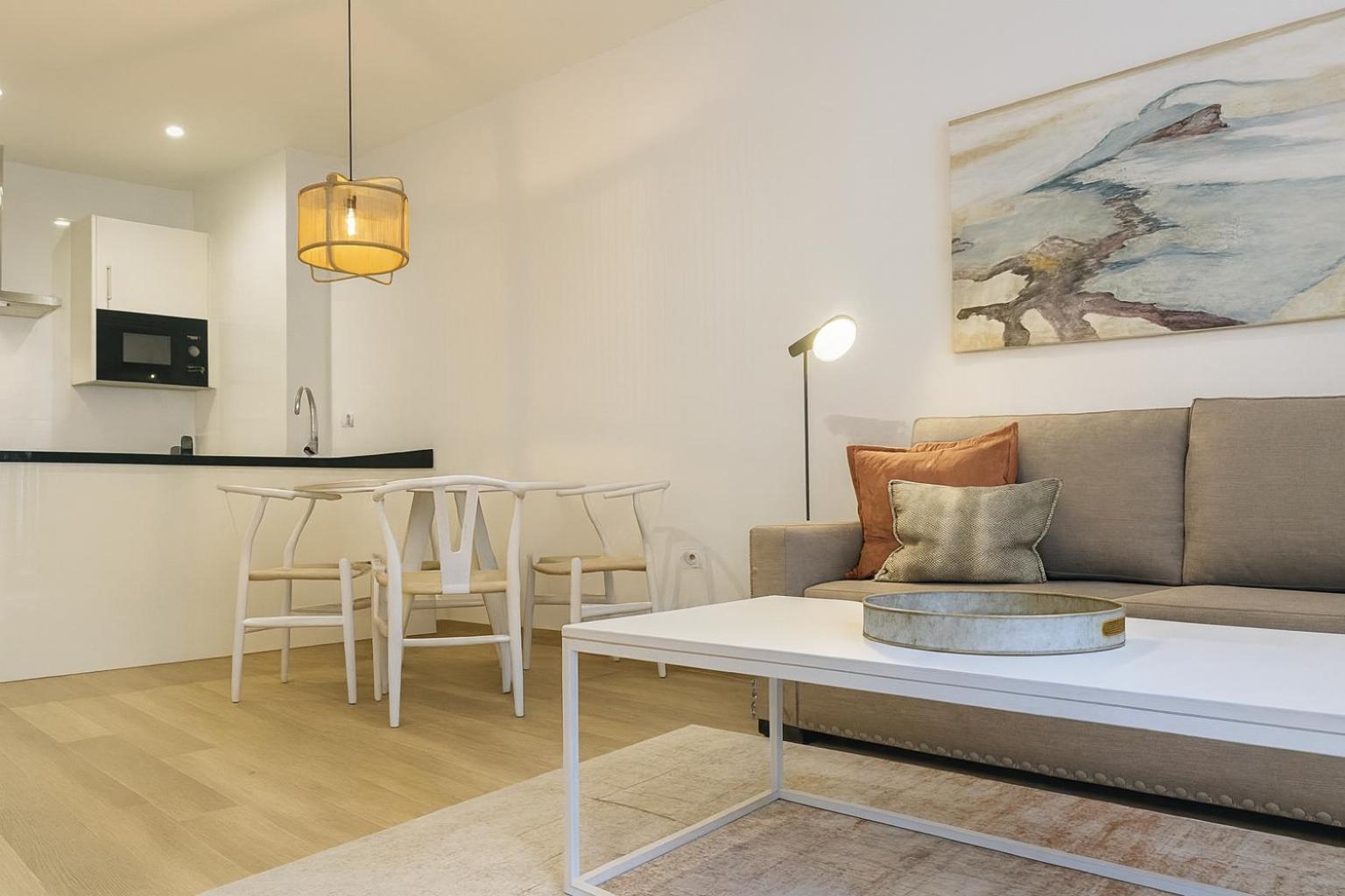 Souviron de Torres by Caleta Homes