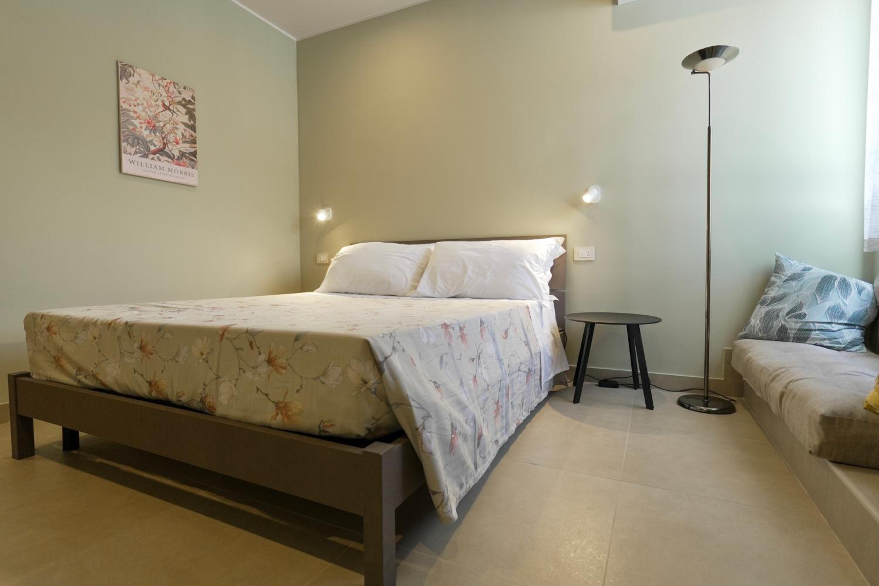 Domus Fabia - Rooms & Apartments