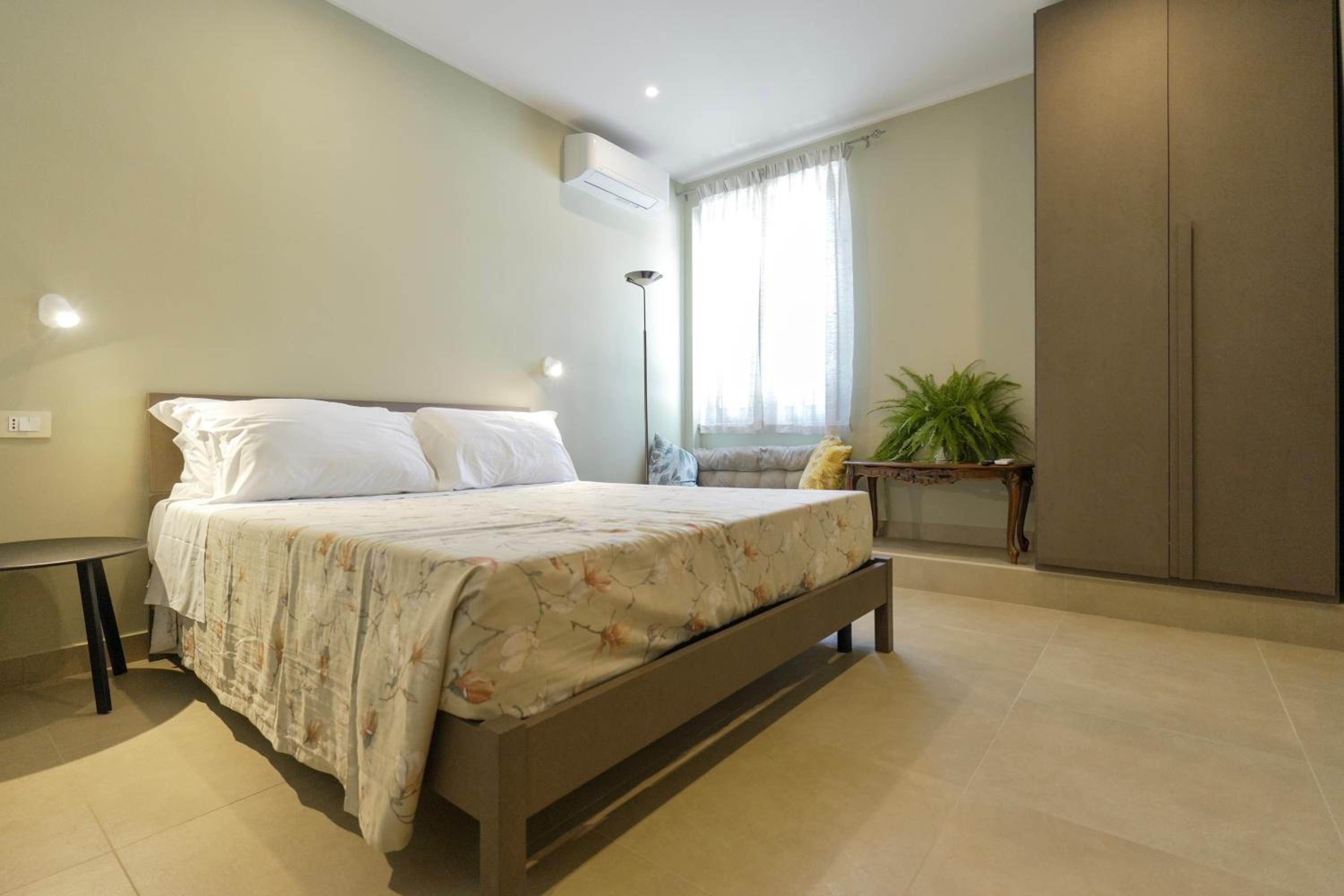 Domus Fabia - Rooms & Apartments