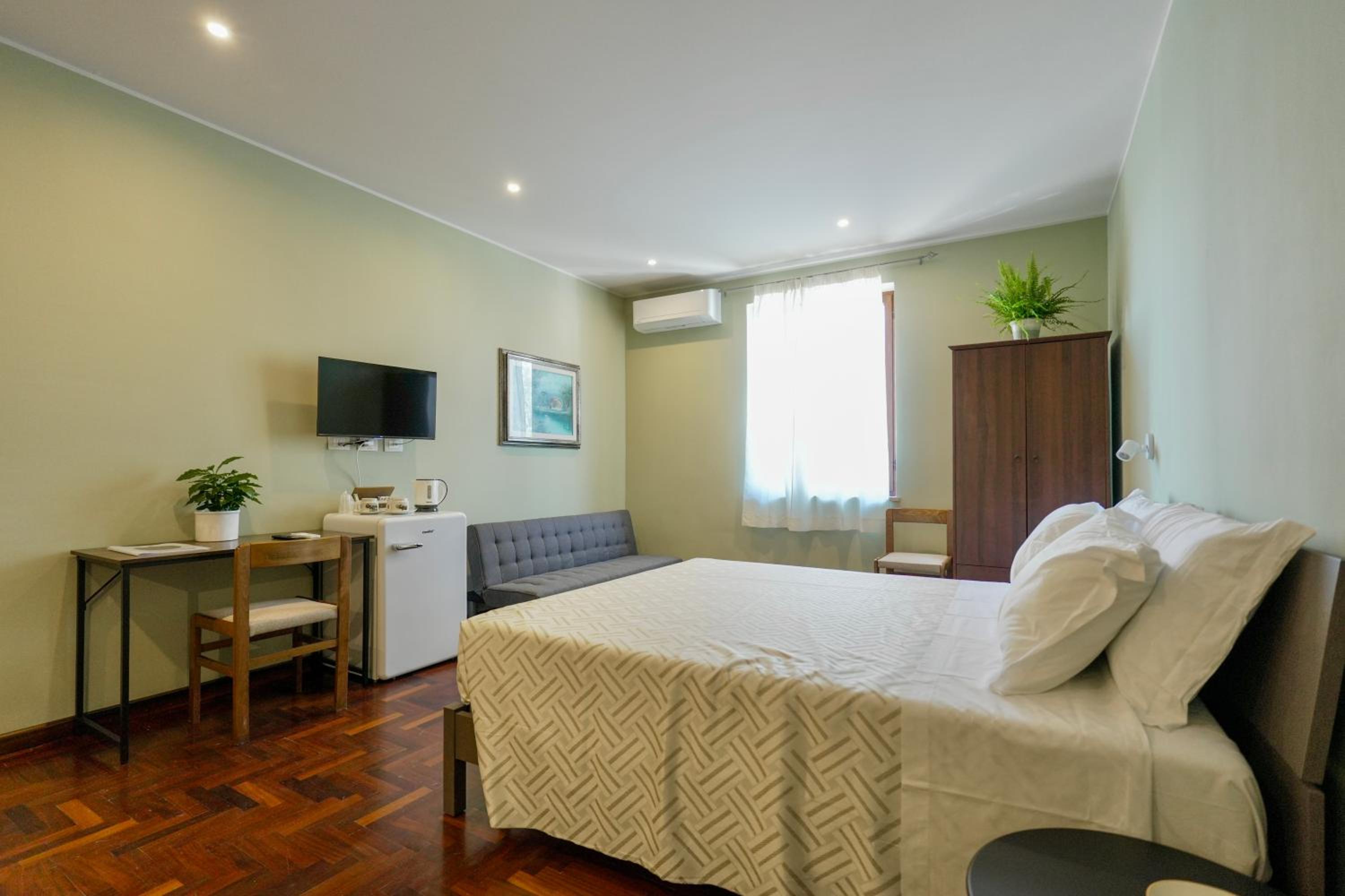Domus Fabia - Rooms & Apartments