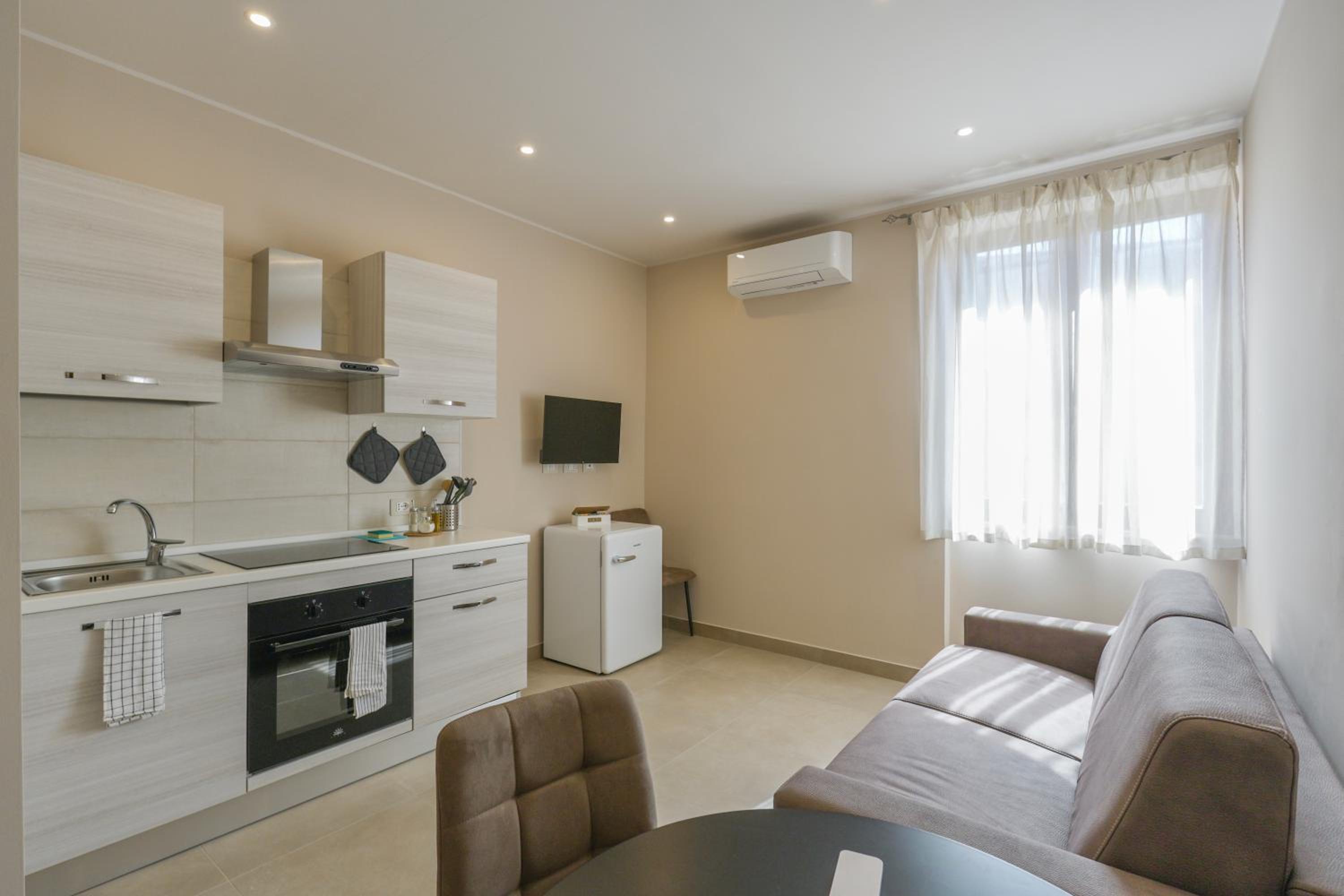 Domus Fabia - Rooms & Apartments