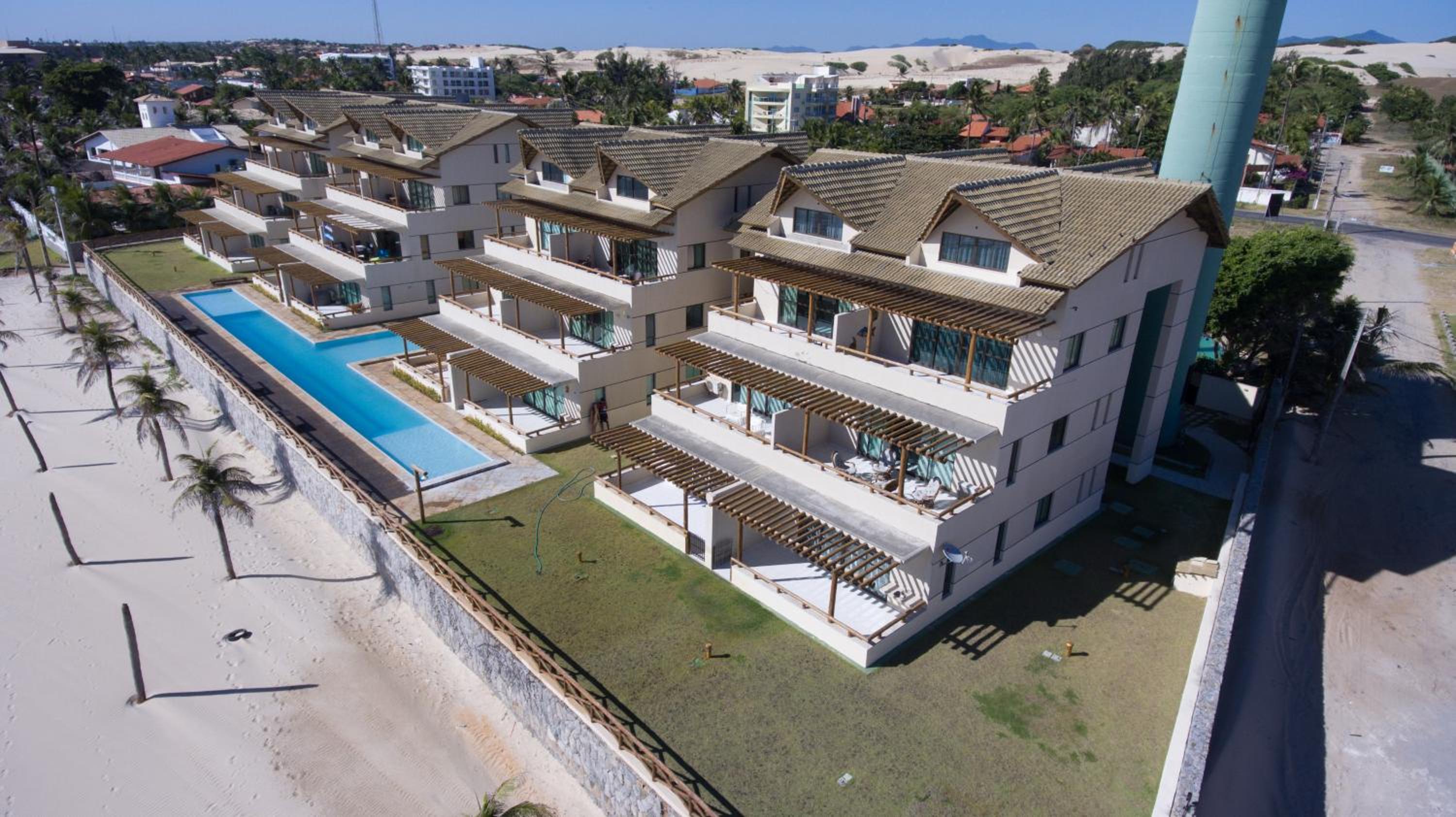 Mirmar Apartments view 3