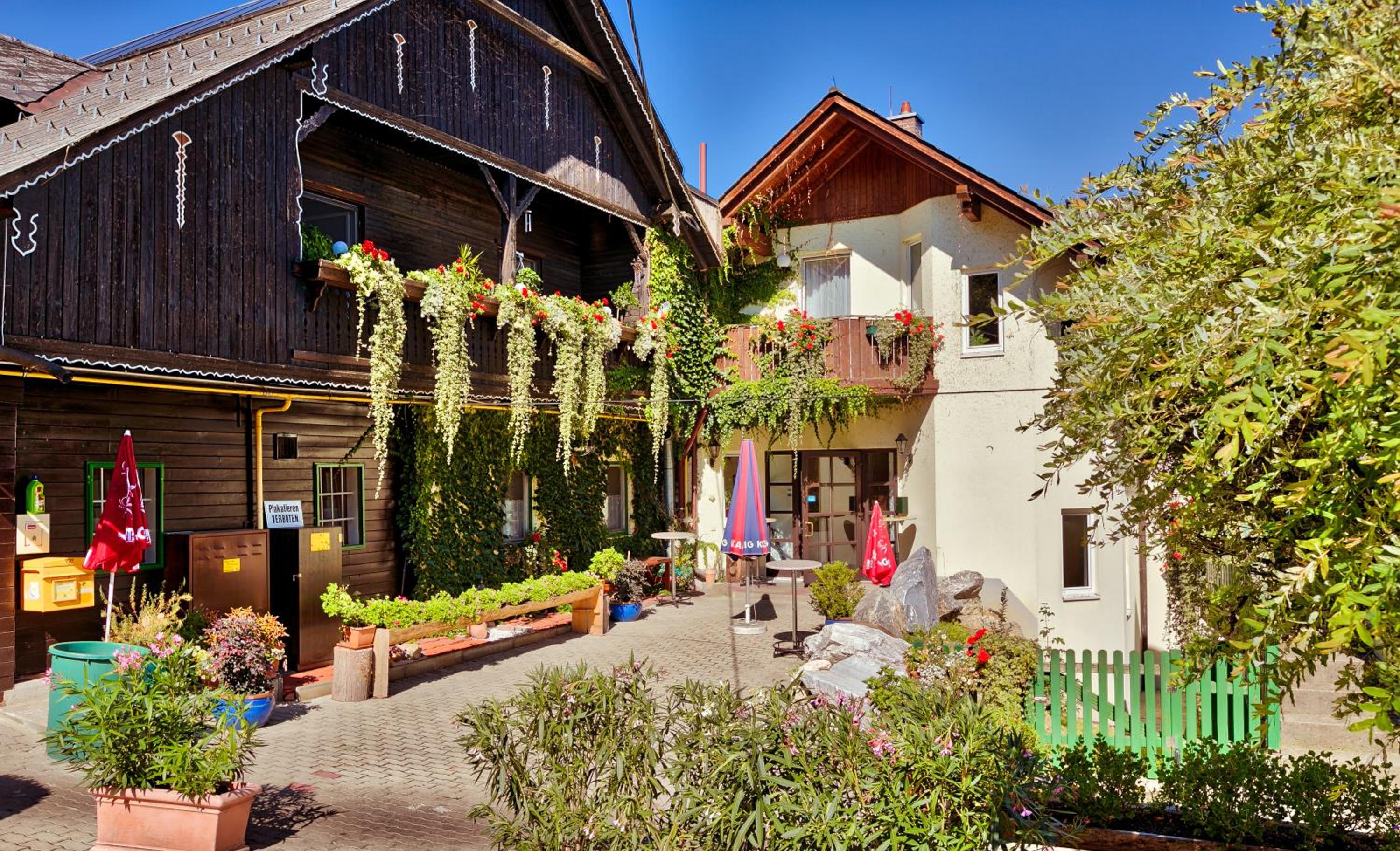 Hotel Gasthof Kranerwirt - Image 1