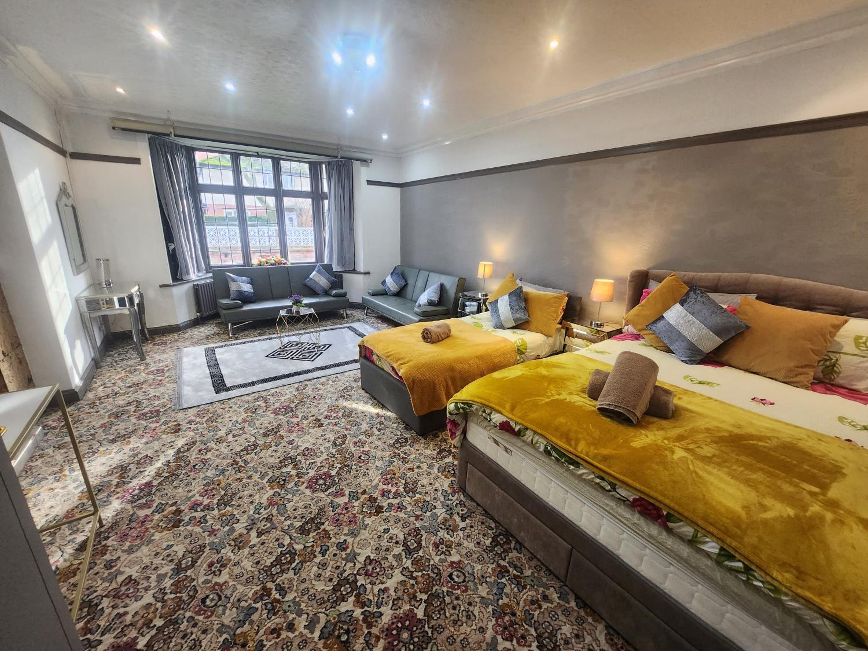 Luxury Cottage Stay Rooms Free Wifi Old Trafford Manchester