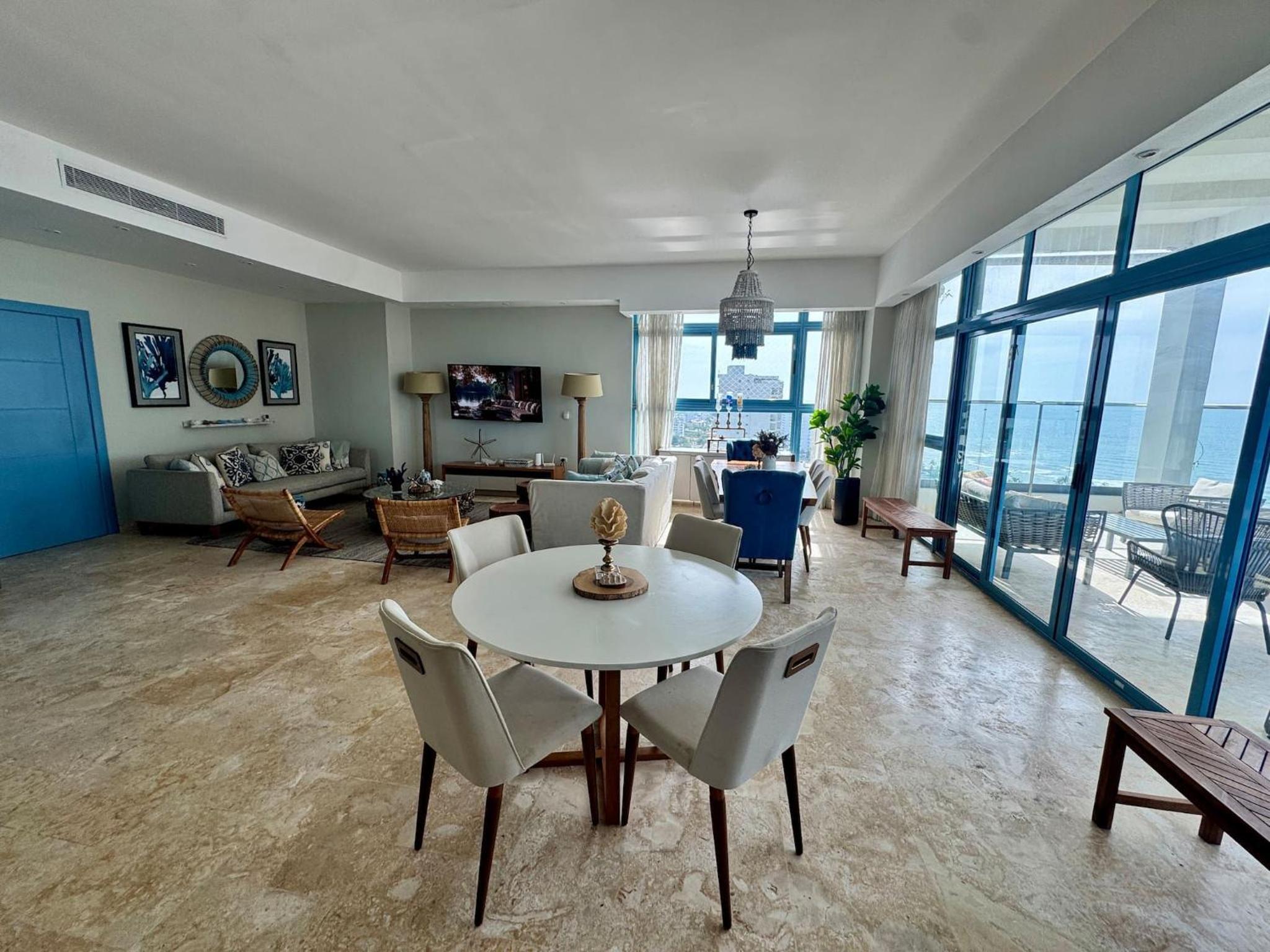 JuanDolio Penthouse 3 bedrooms Beachfront frente a hemingway