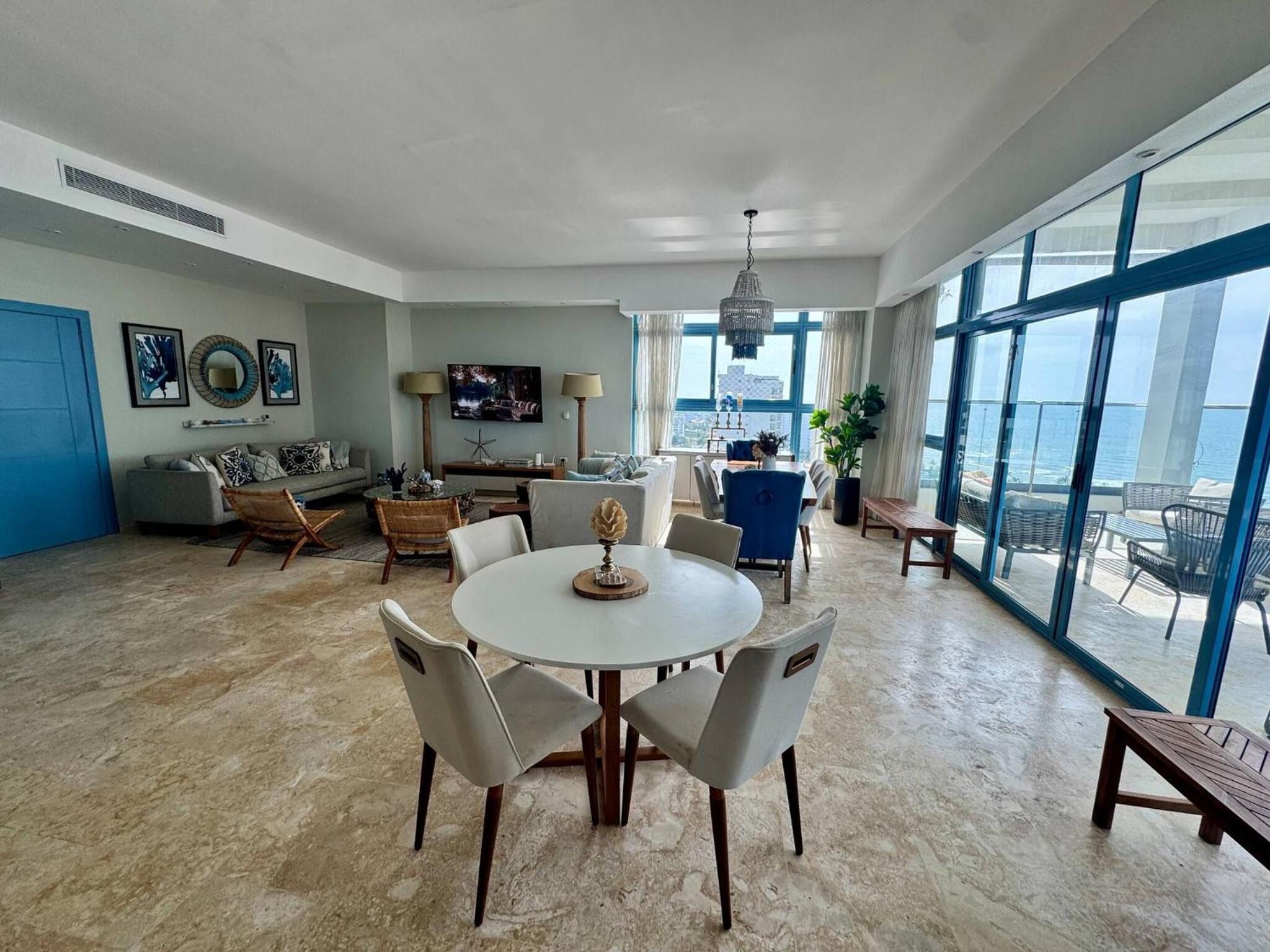 JuanDolio Penthouse 3 bedrooms Beachfront frente a hemingway