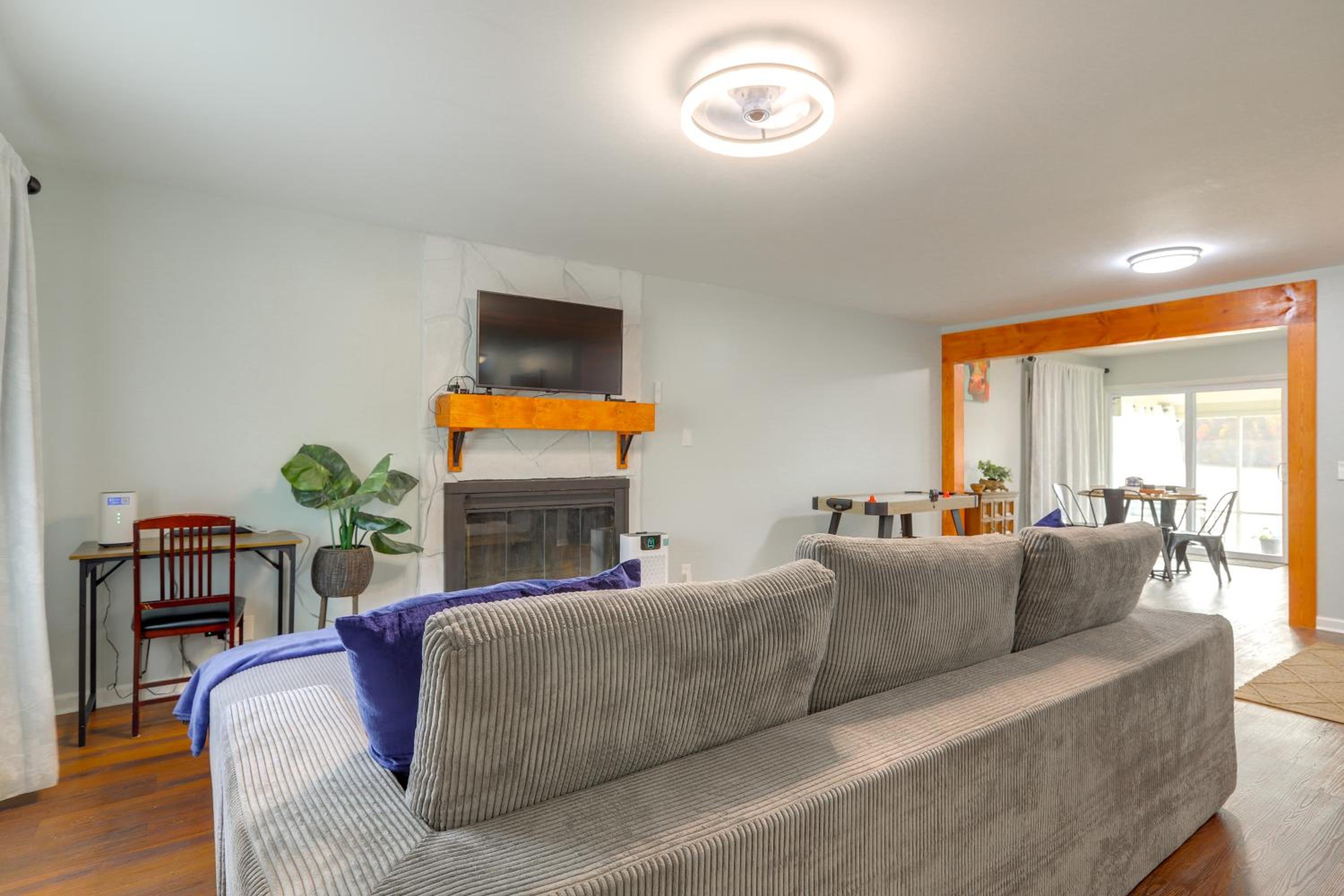 Lakefront Getaway with Dock and Views in Macon!